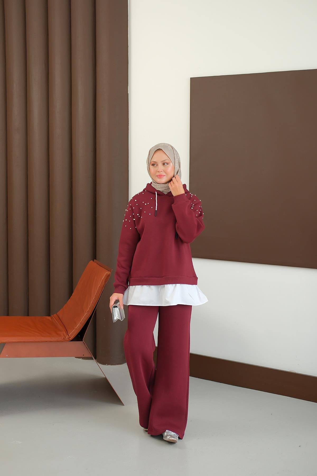 Omuzları Boncuk Detay İkili Takım Bordo