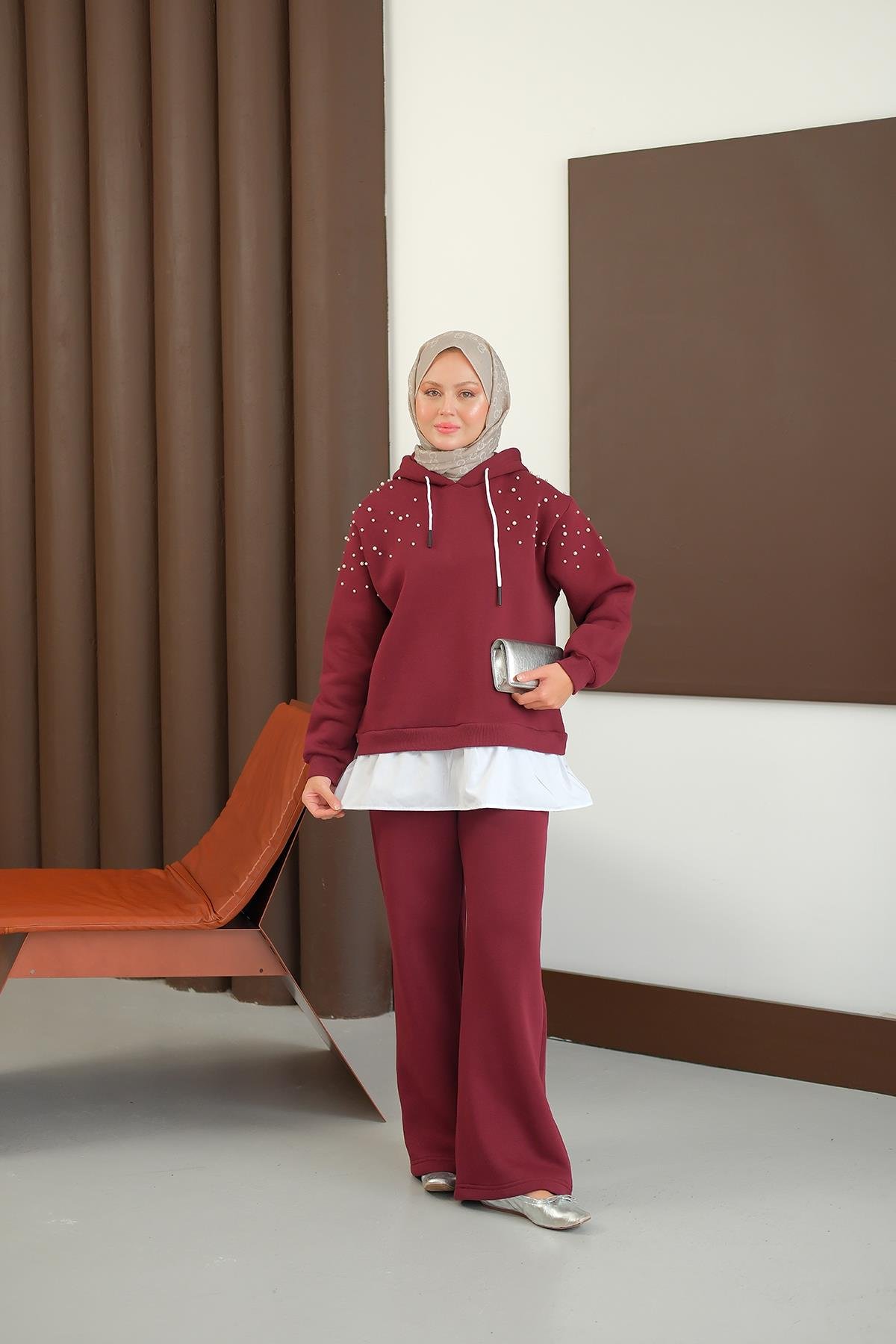 Omuzları Boncuk Detay İkili Takım Bordo