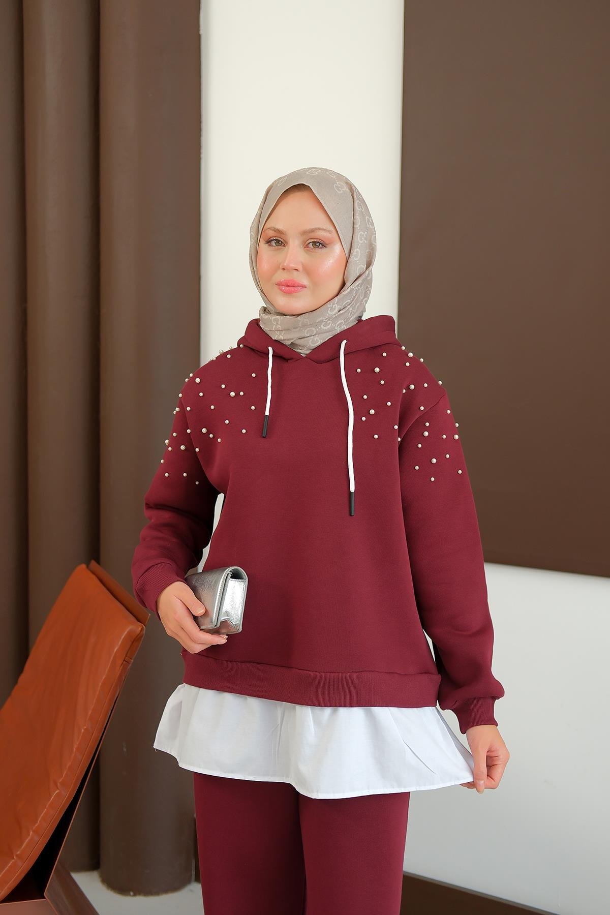 Omuzları Boncuk Detay İkili Takım Bordo