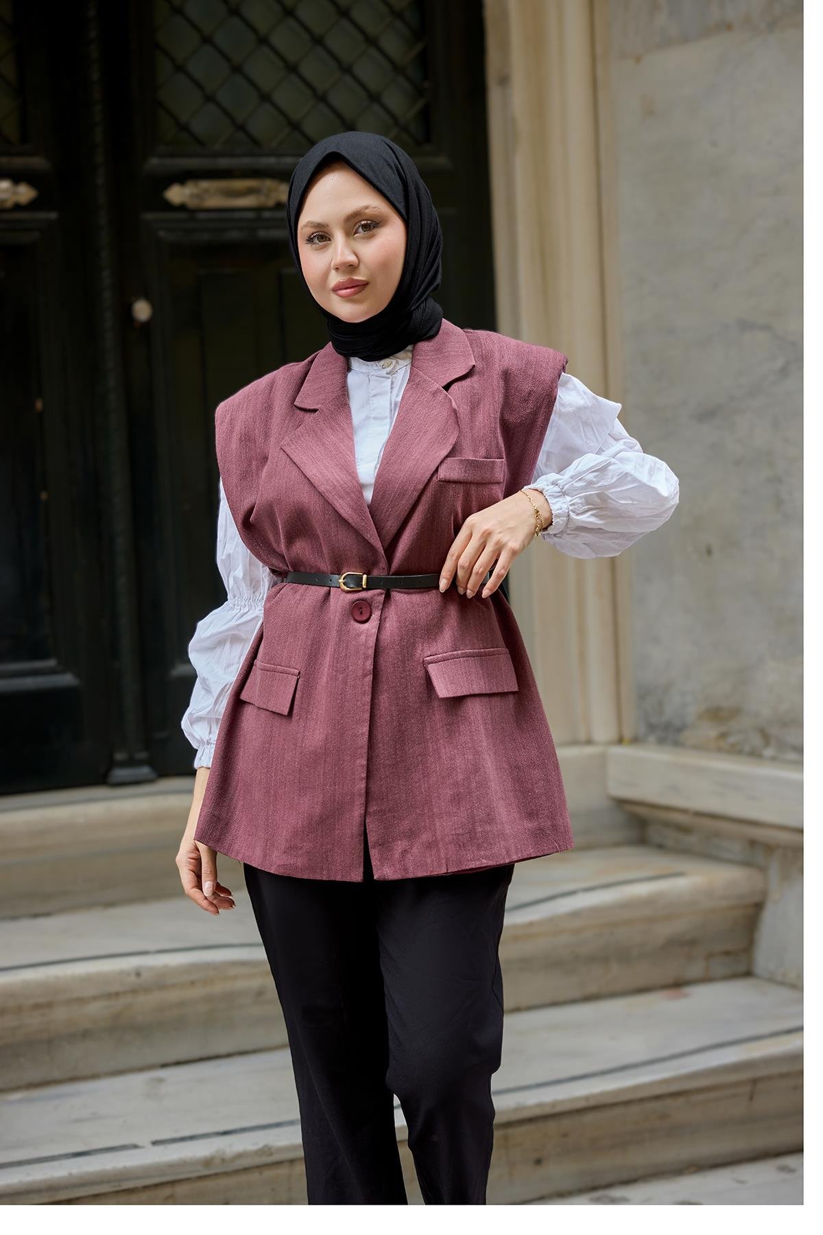 Omuzları Vatka Detaylı Keten Yelek Mürdüm