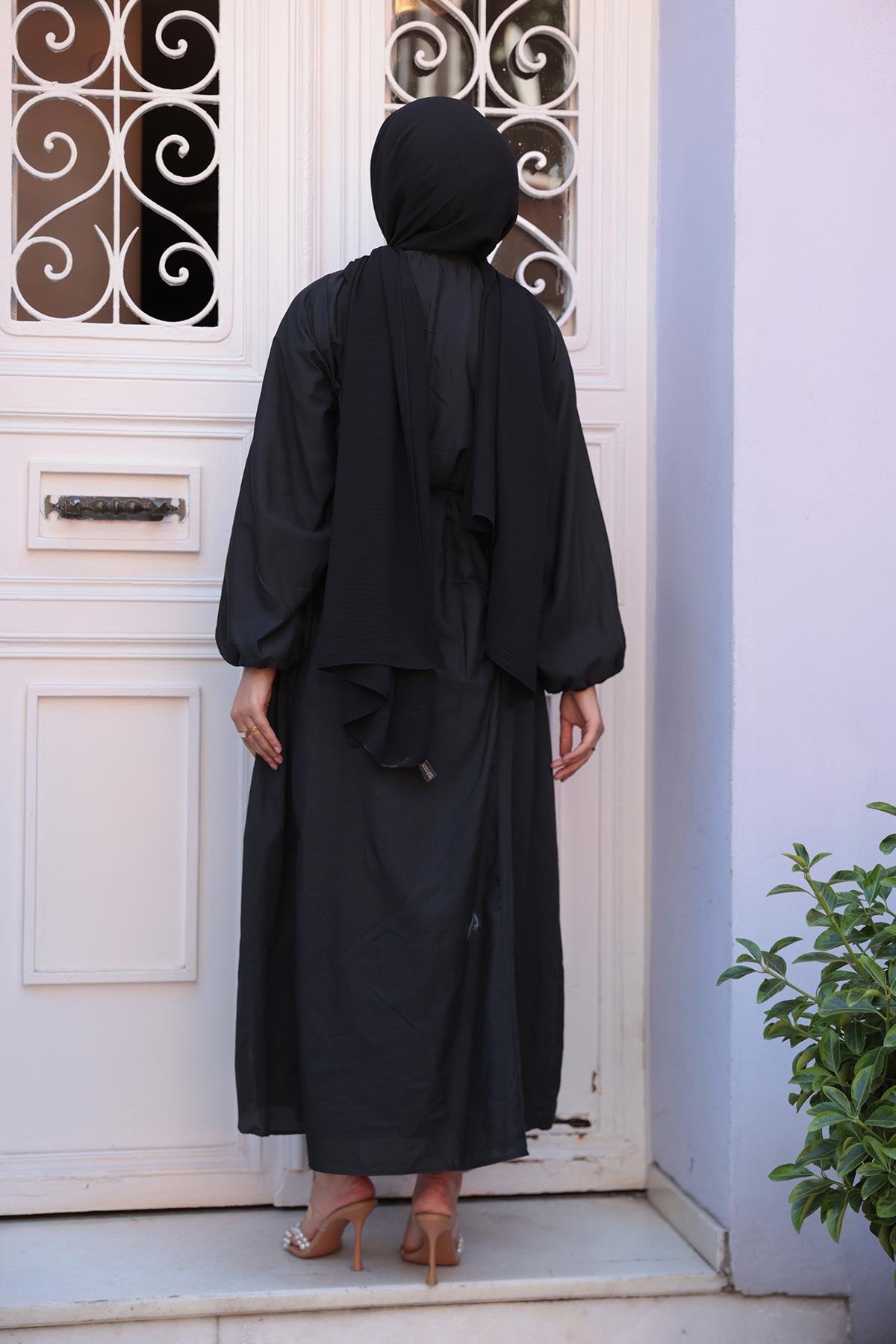 Ön Büzgülü Elbise  Siyah