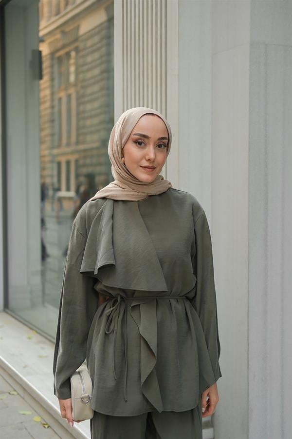 Ön Büzgülü İkili Takım Koyu Yeşil