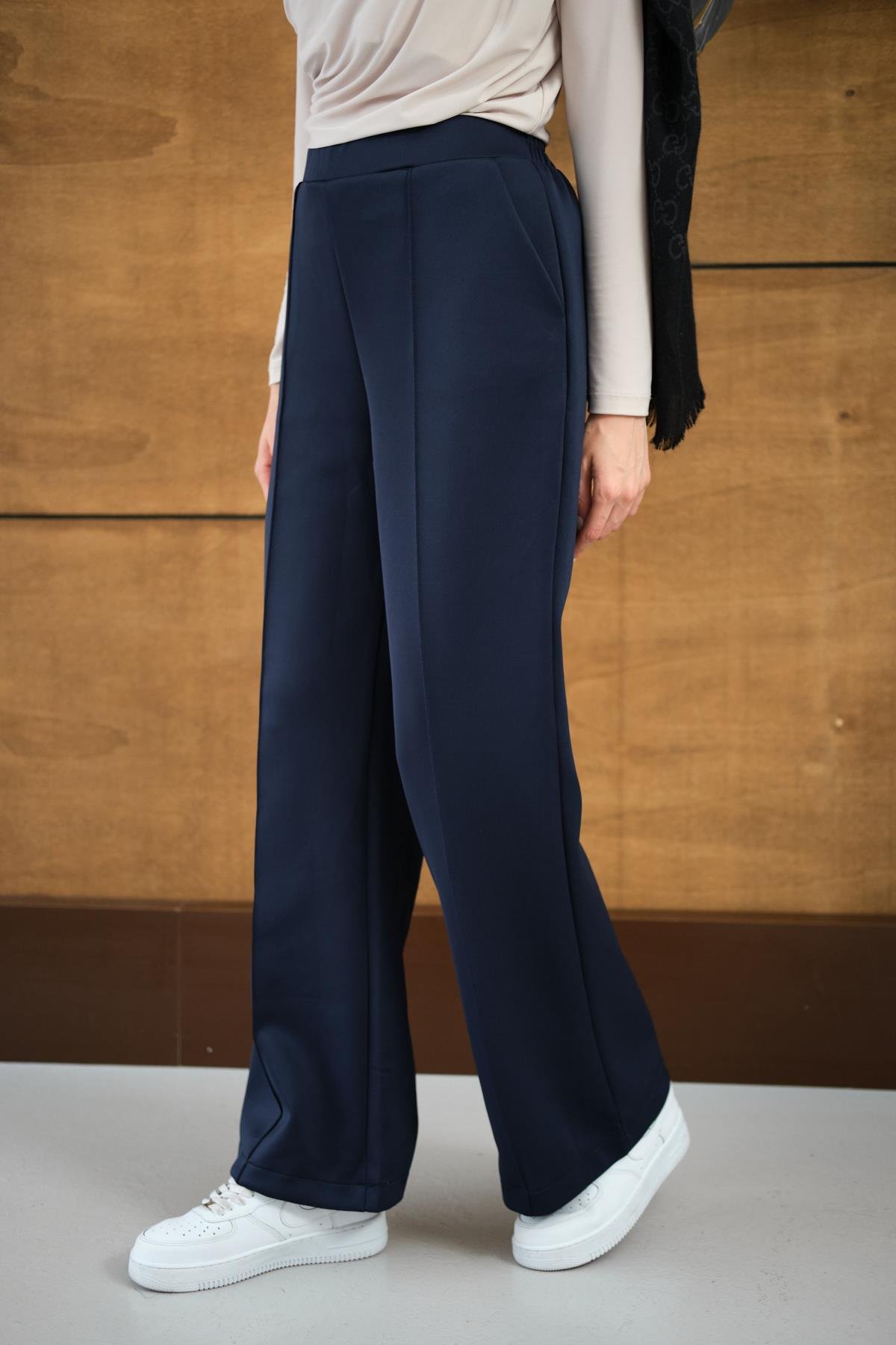 Ön Dikişli Bol Paça Pantolon Lacivert