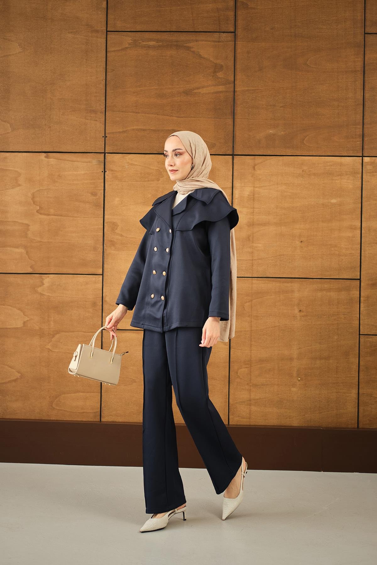 Ön Düğme Ve Biye Detaylı İkili Takım Lacivert