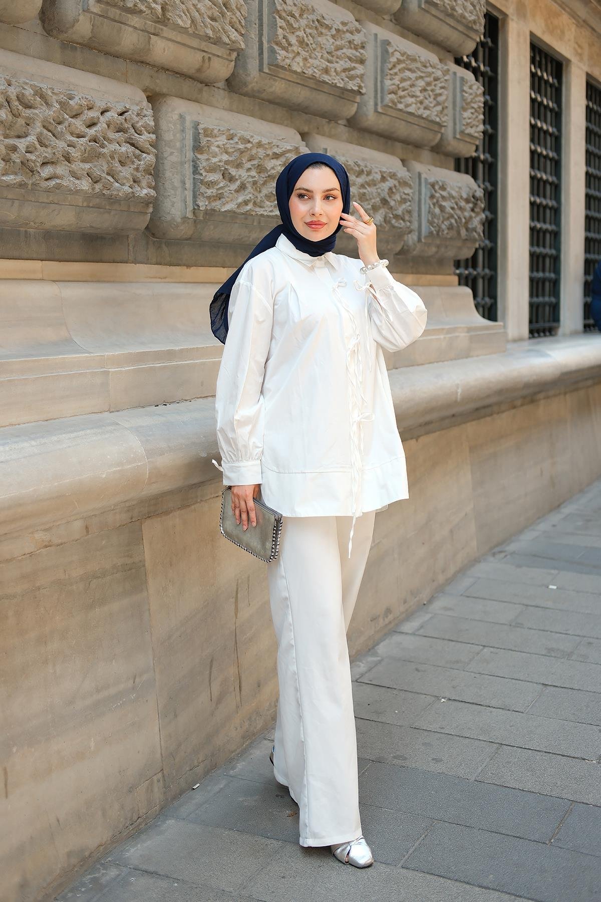 Ön Kurdele Detay Oval Kesim Gömlek Beyaz