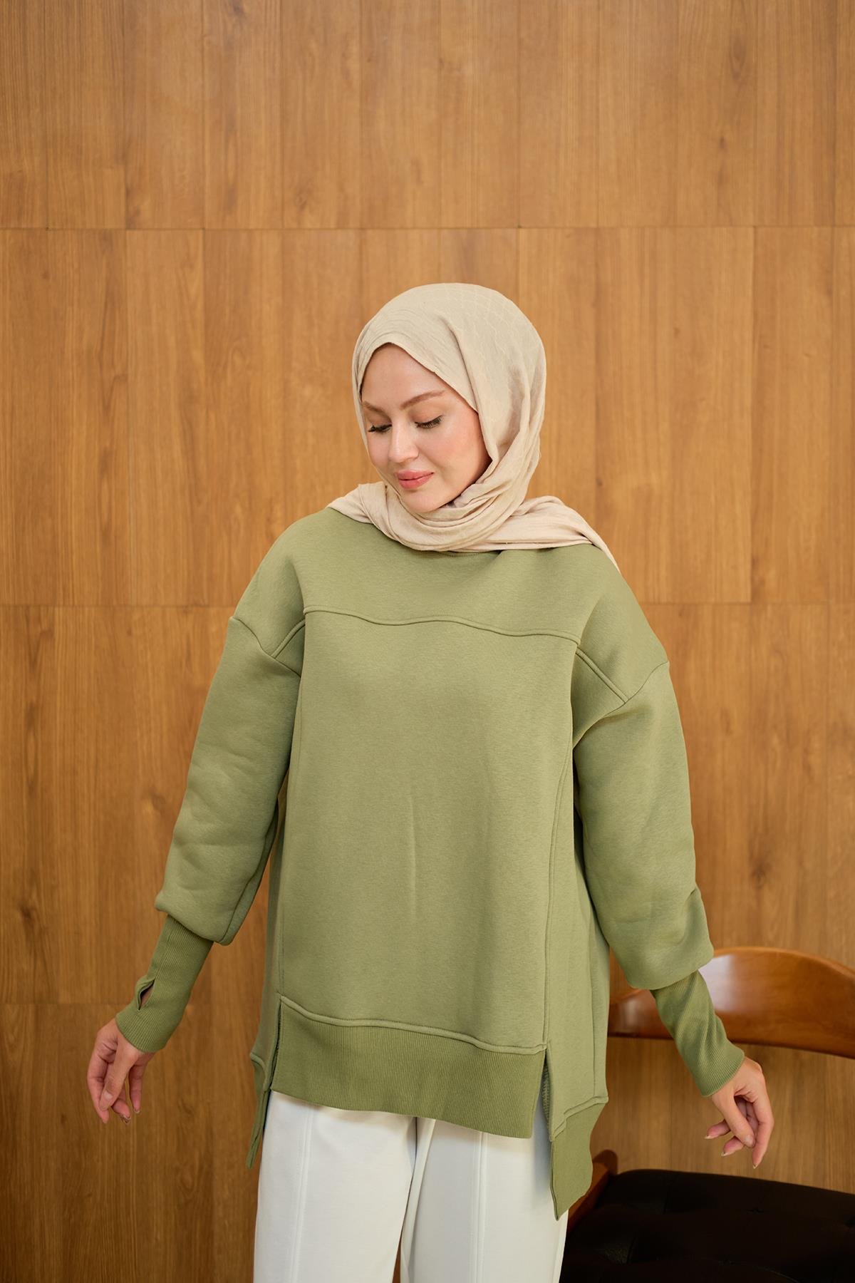 Ön Yırtmaç Ve Parmak Detaylı Sweat Yeşil