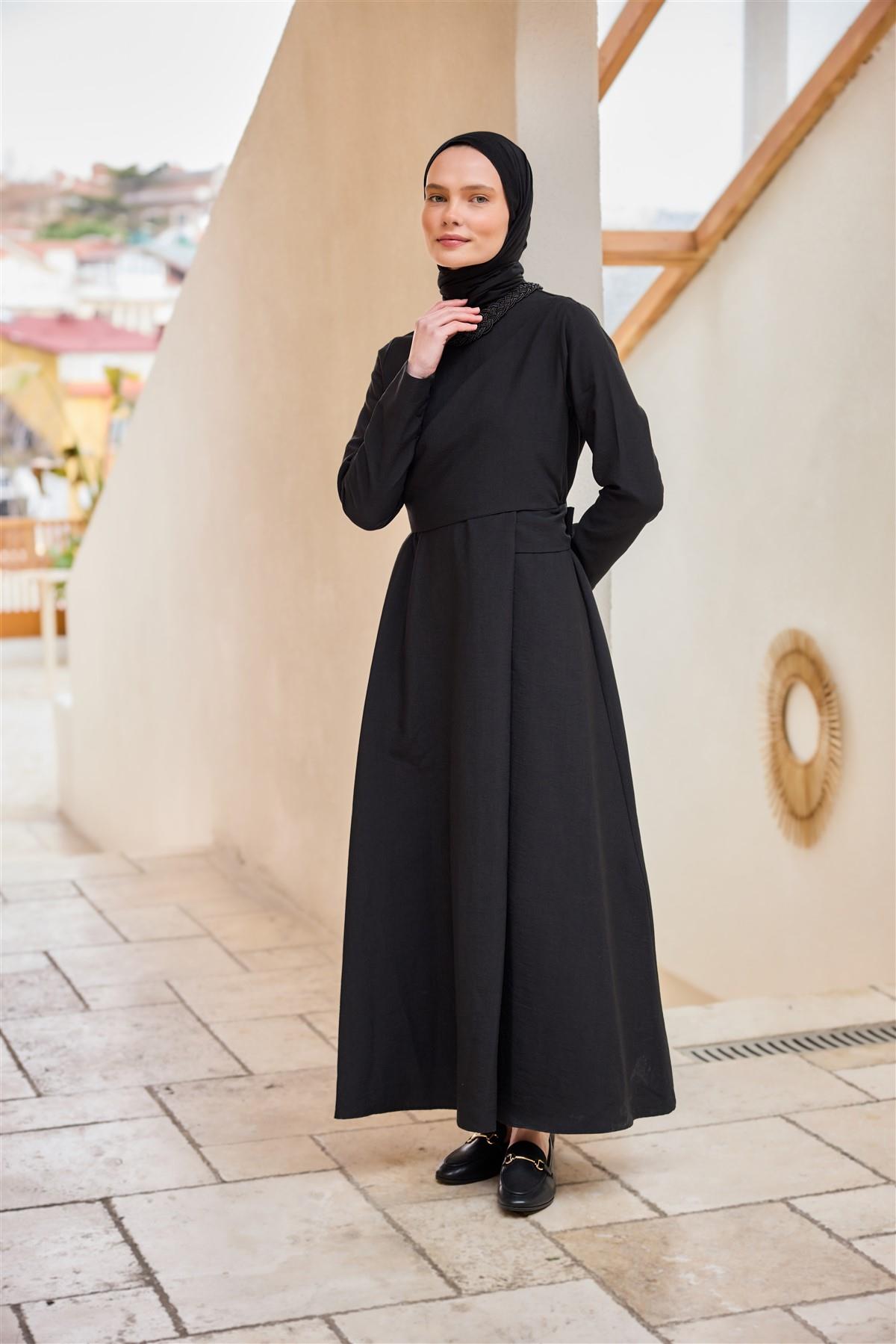 Önü Alerli Cupra Elbise Siyah