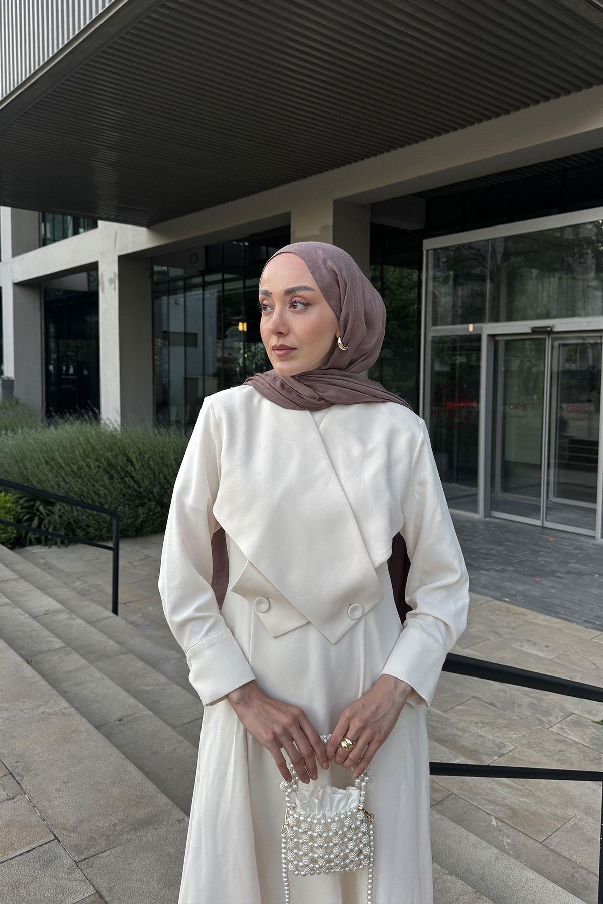 Önü Çapraz Detaylı Elbise Krem