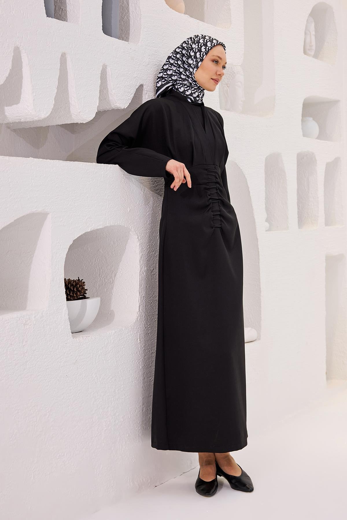 Önü Drapeli Krep Elbise  Siyah