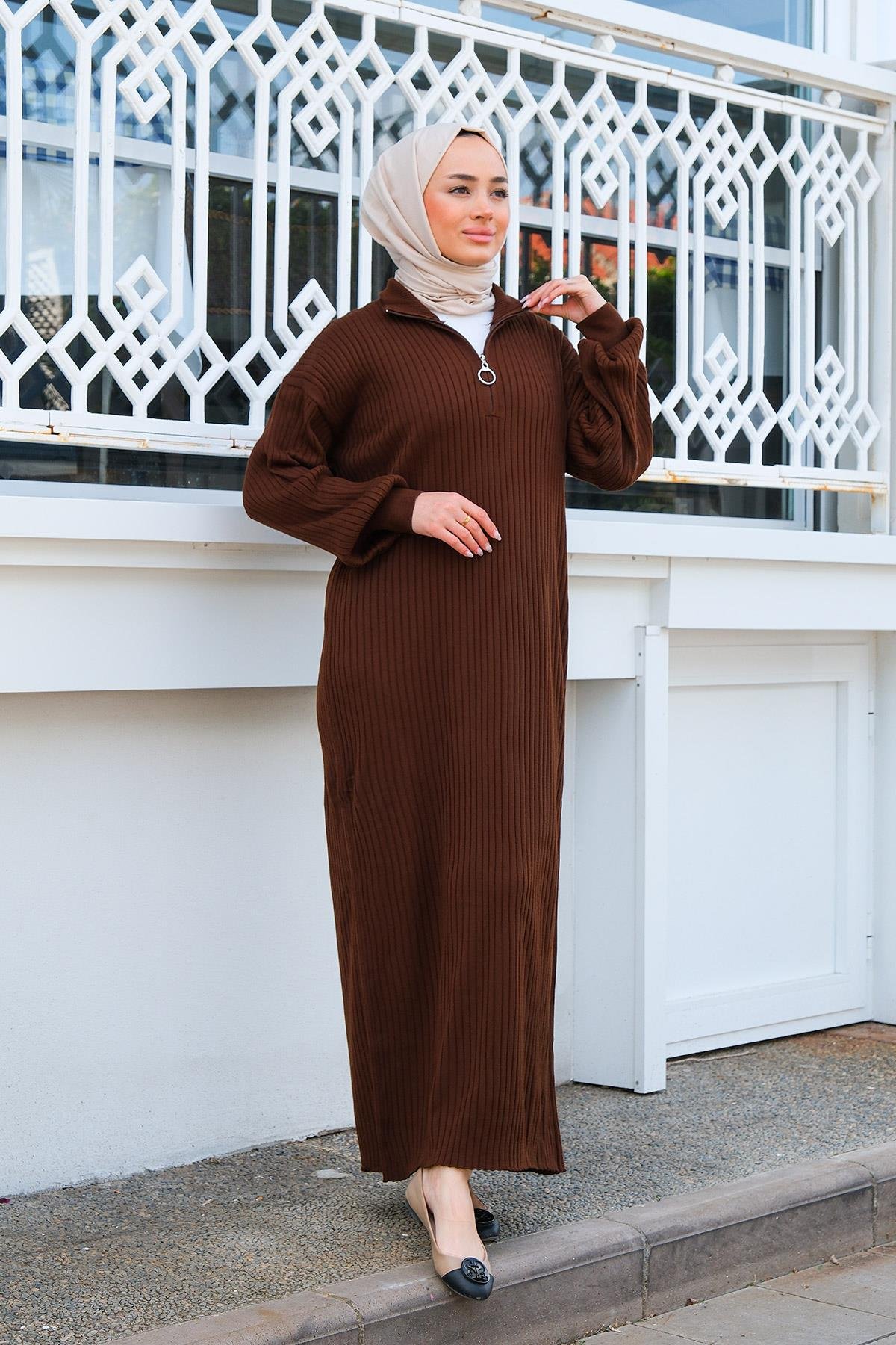 Önü Fermuarlı Triko Elbise Kahverengi