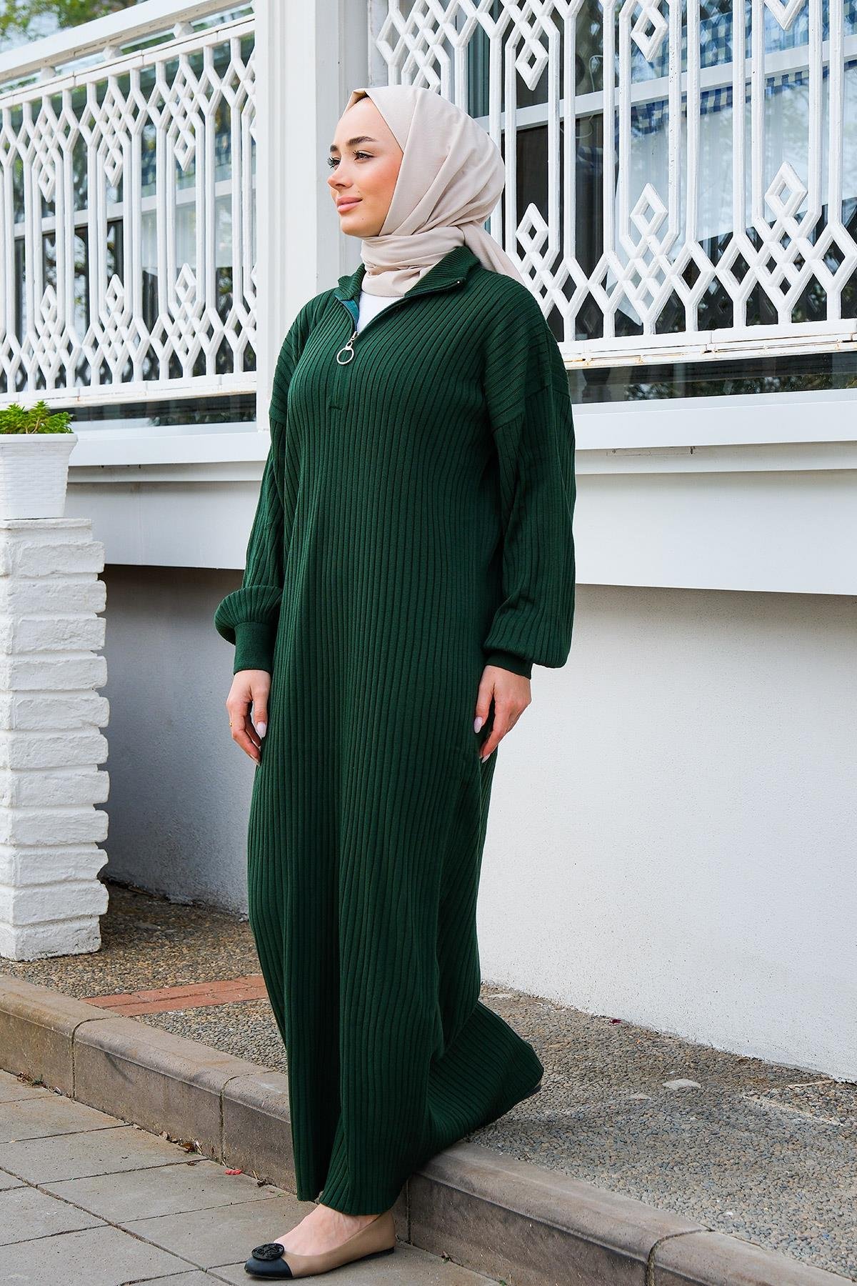 Önü Fermuarlı Triko Elbise Zümrüt Yeşil