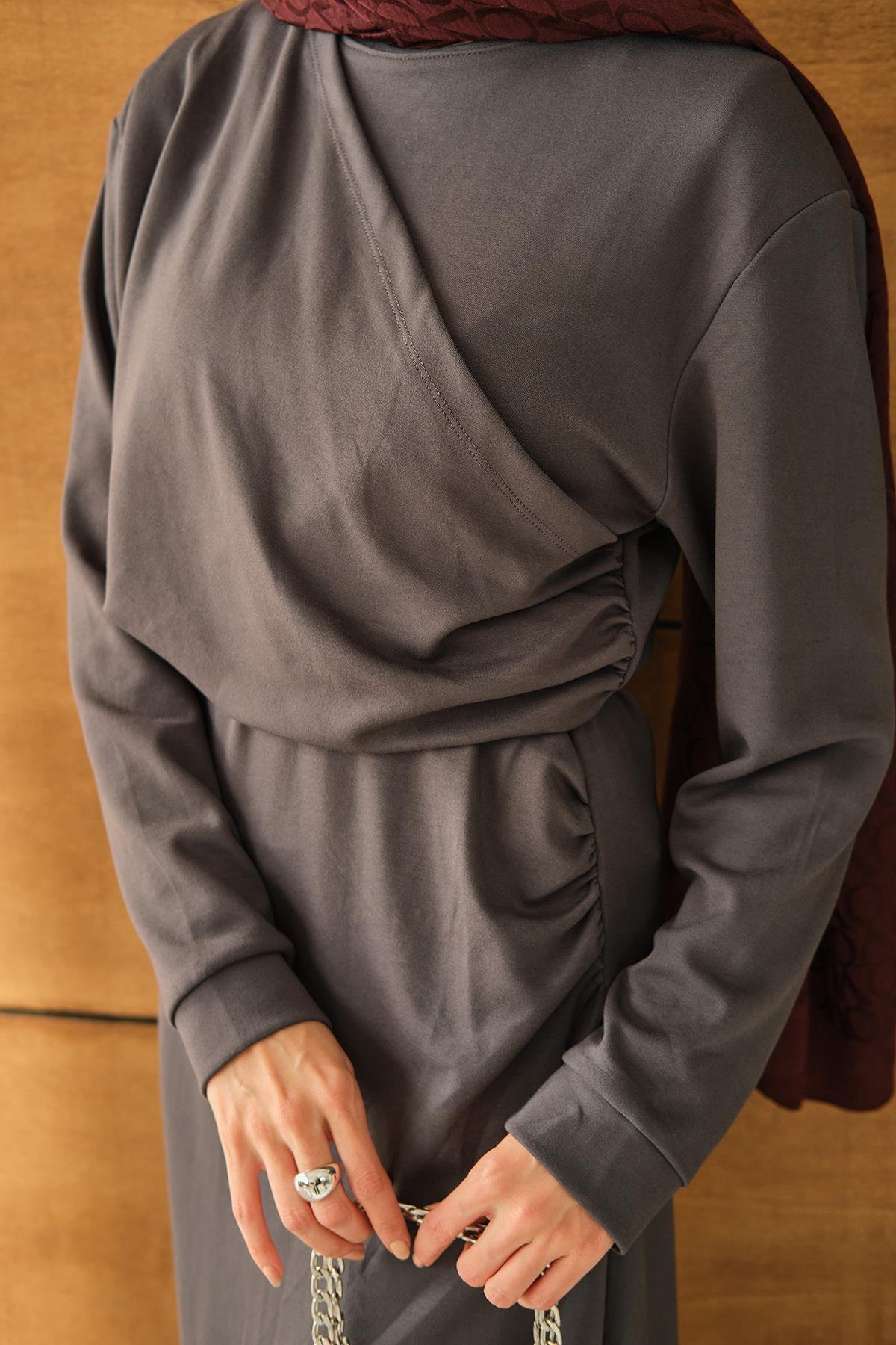 Önü Parça Detaylı Elbise Antrasit