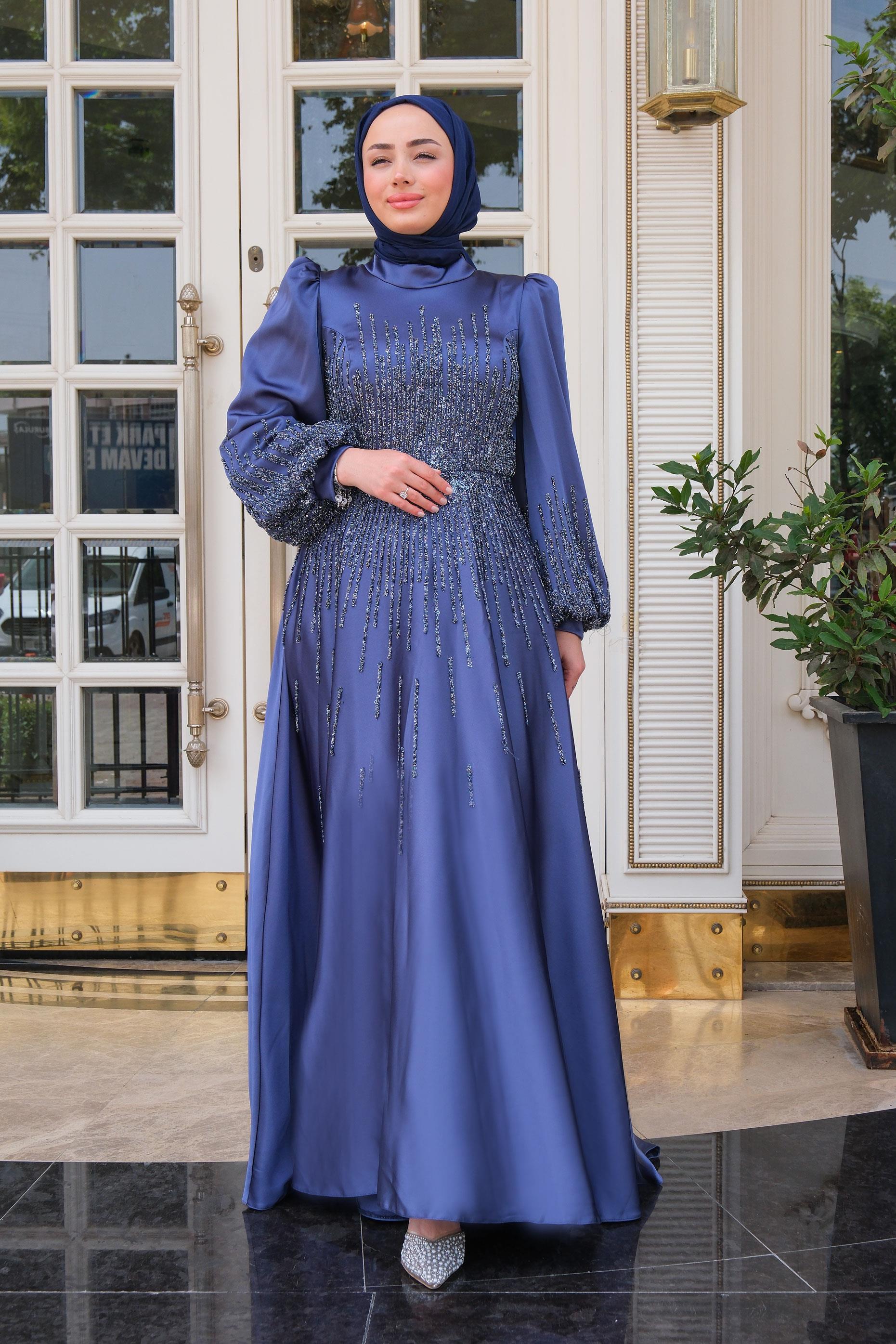 Önü Taş Aksesuarlı Abiye Lacivert