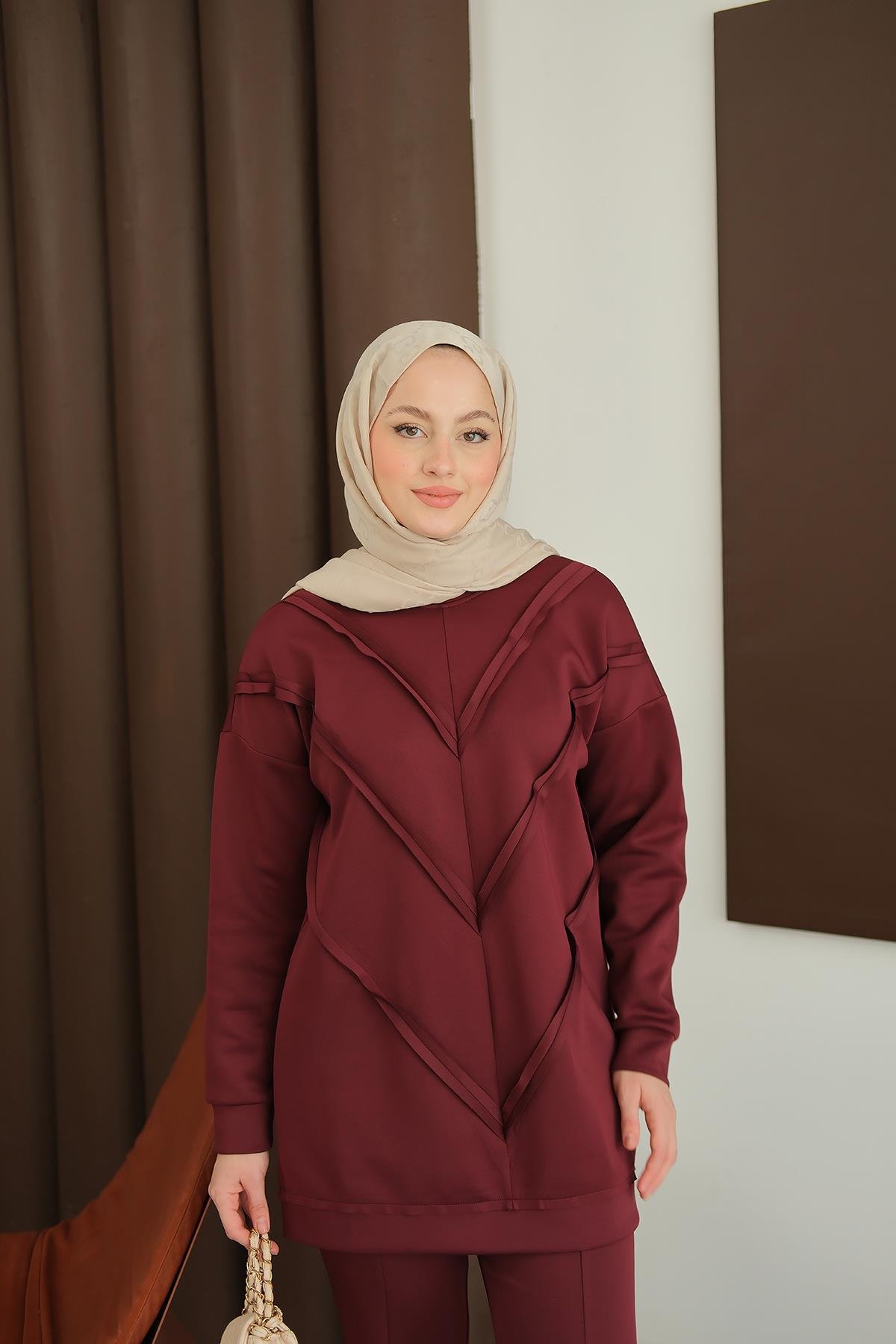 Önü V Detaylı Tunik  Bordo