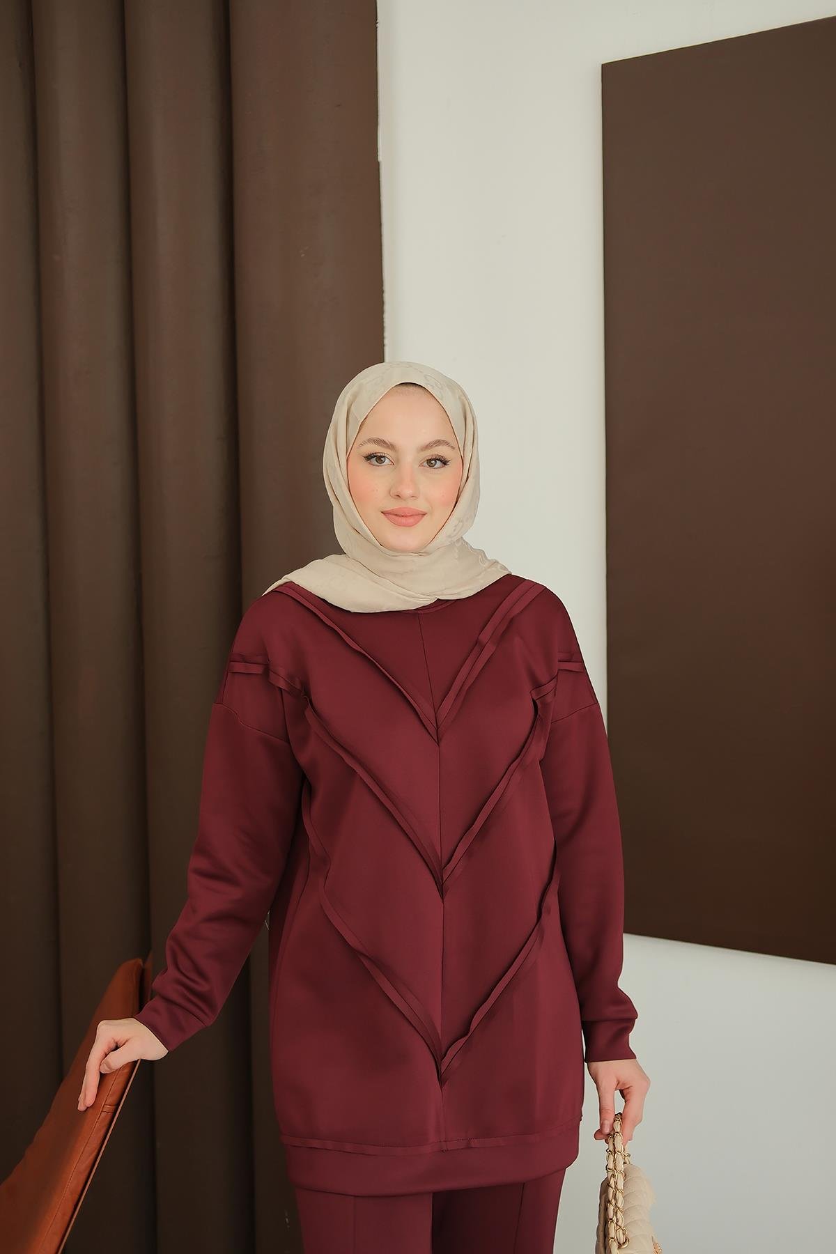 Önü V Detaylı Tunik  Bordo
