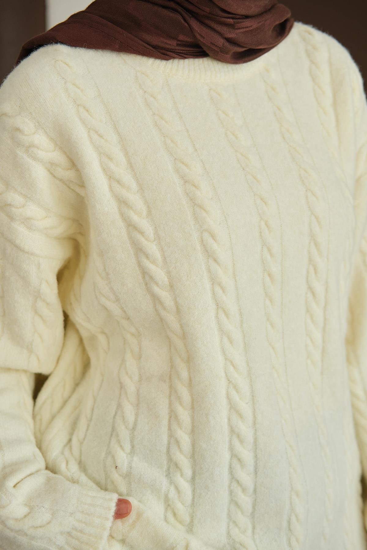 Örgü Desenli Triko Tunik Ekru