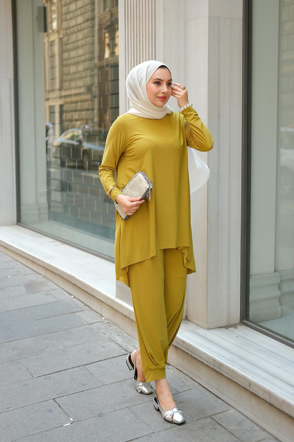 Paçası Lastik Detaylı Takım Yağ Yeşil