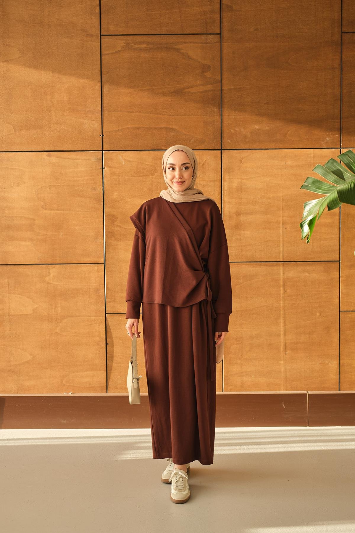 Parça Bağlamalı Elbise Kahverengi