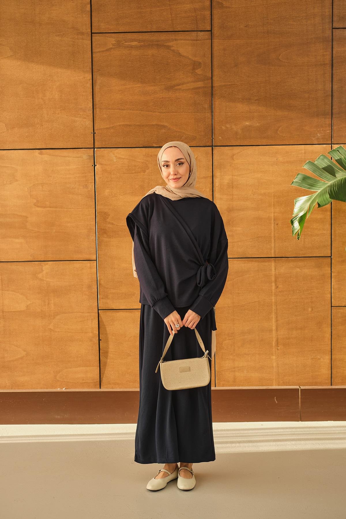 Parça Bağlamalı Elbise Lacivert