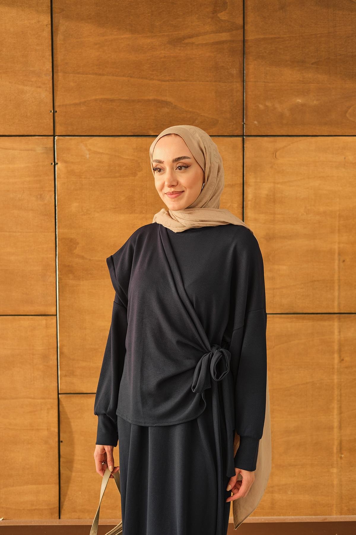 Parça Bağlamalı Elbise Lacivert