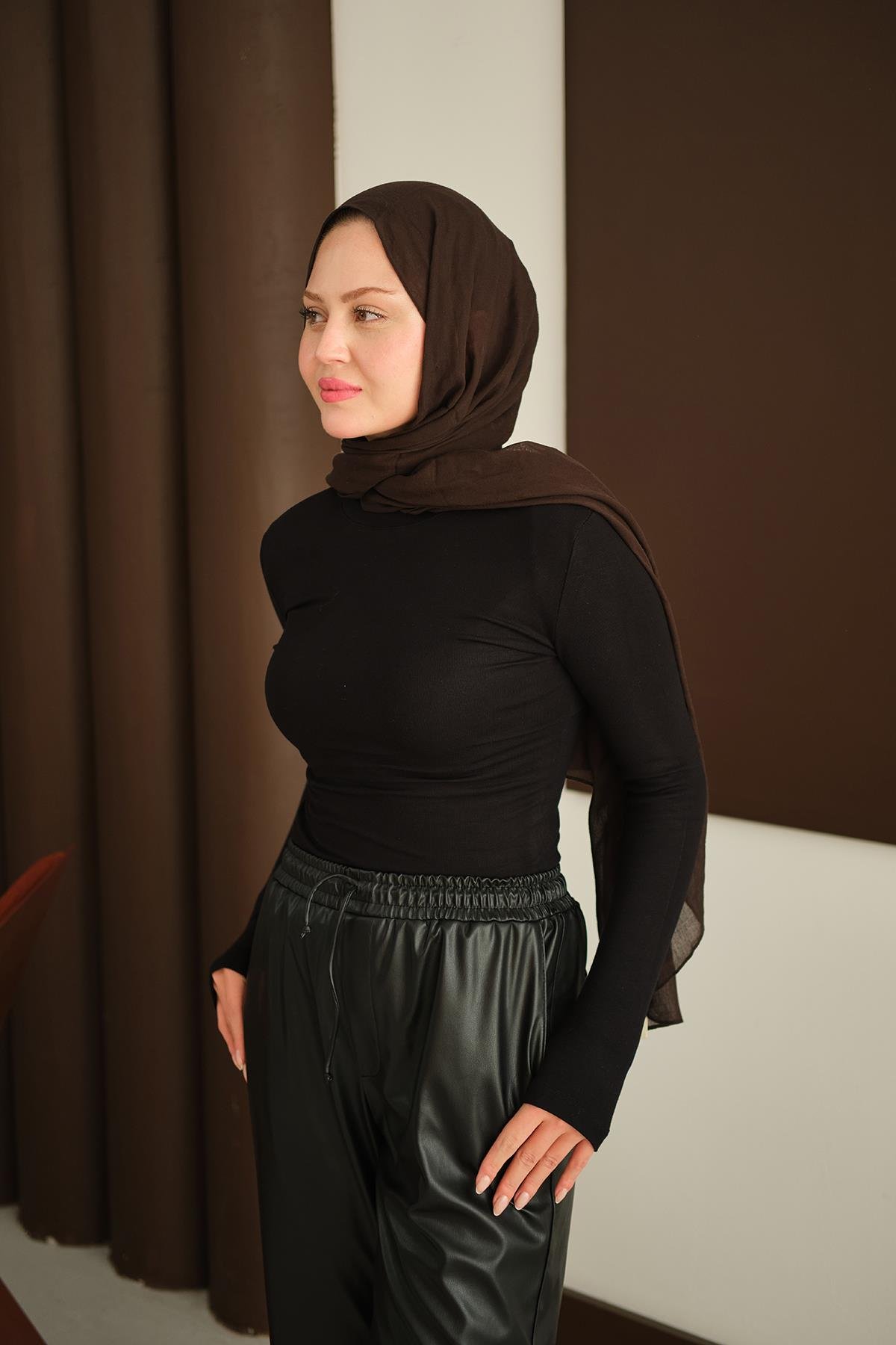 Parmak Geçirmeli Body Siyah