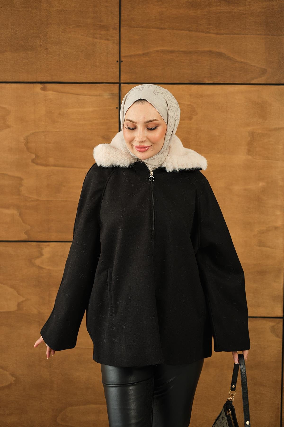 Peluş Yaka Ceket Siyah