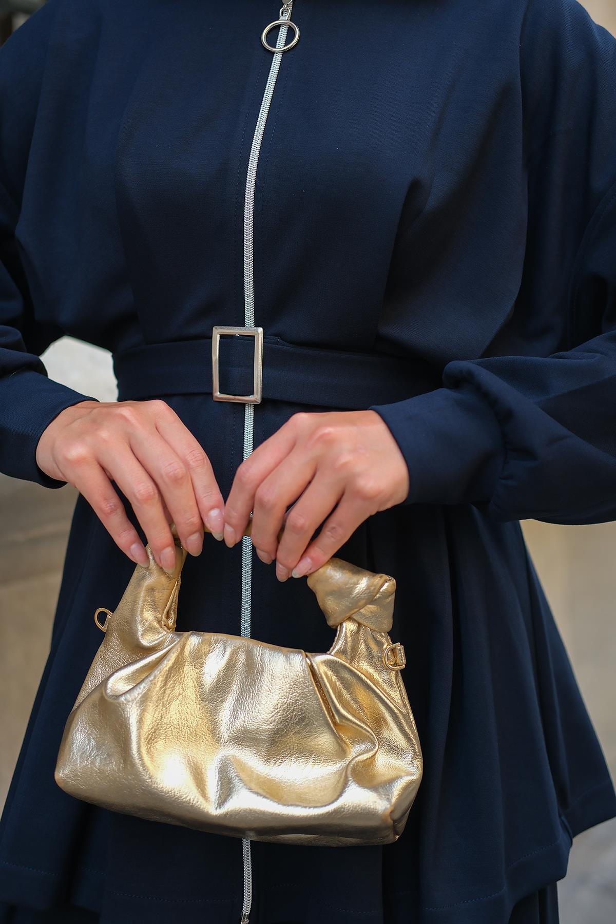 Pile Detaylı Tokalı Takım Lacivert