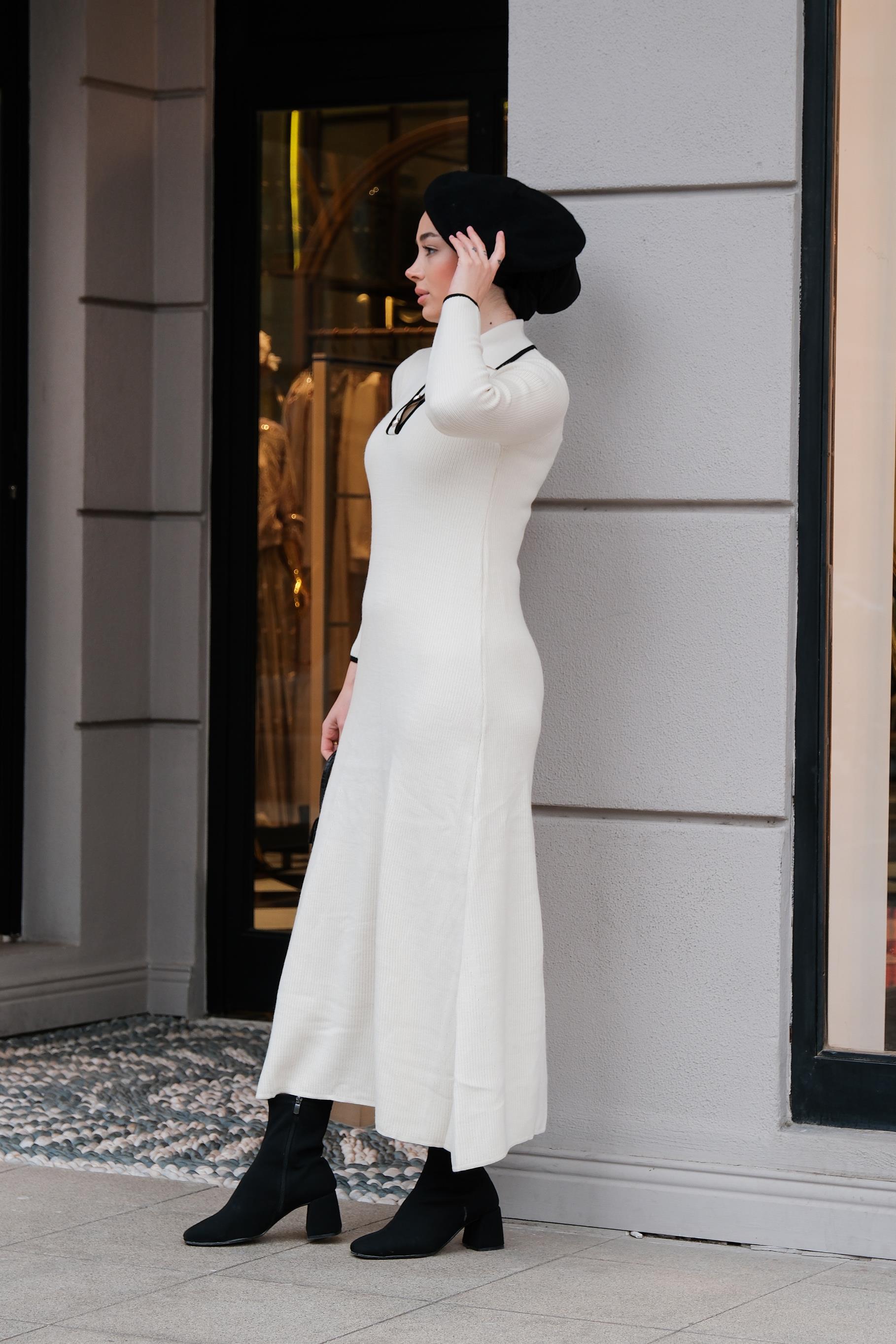 Polo Yaka Triko Elbise Bej