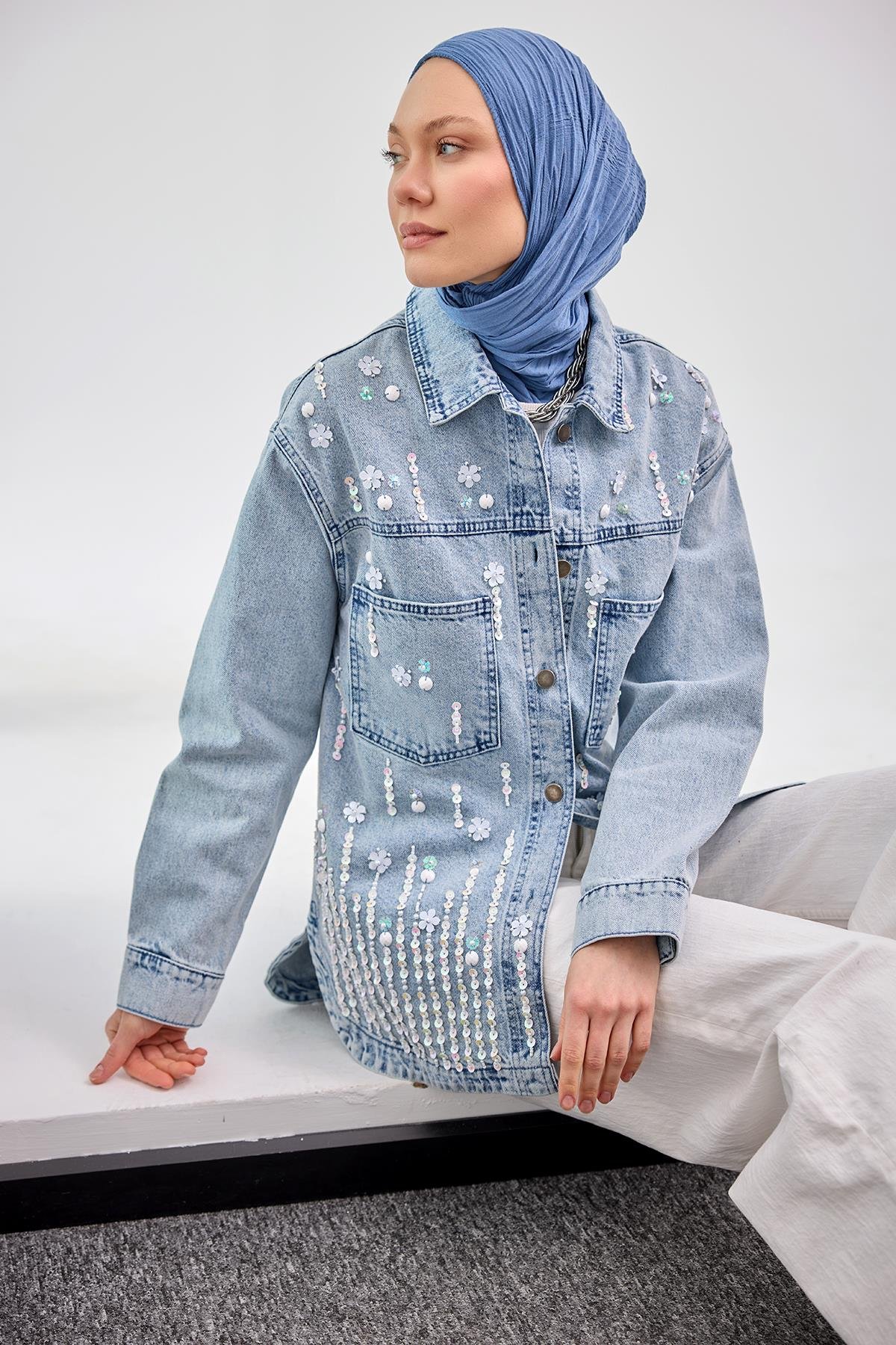 Pul Detay Jean Ceket Buz Mavi