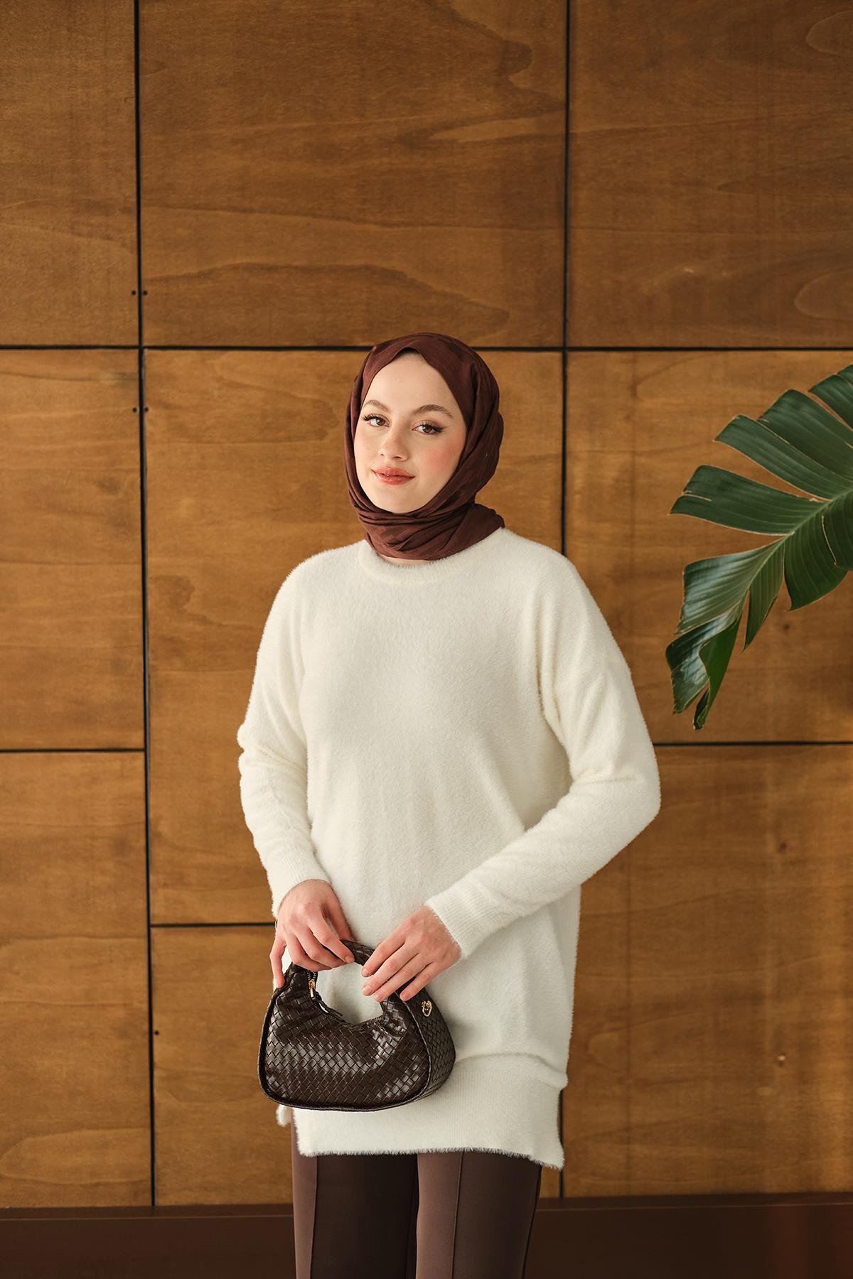 Püsküllü Tunik Beyaz