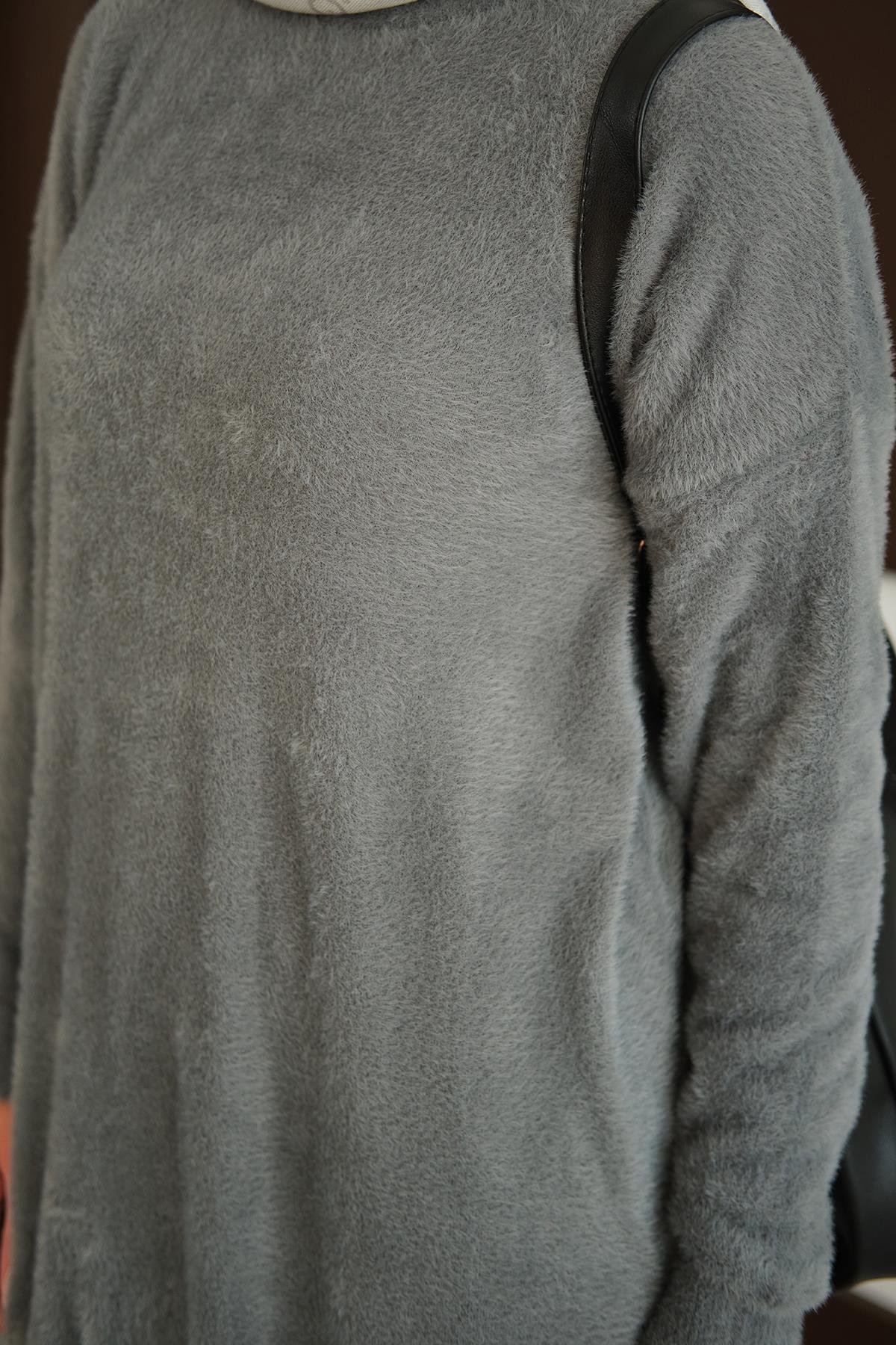 Püsküllü Tunik Gri