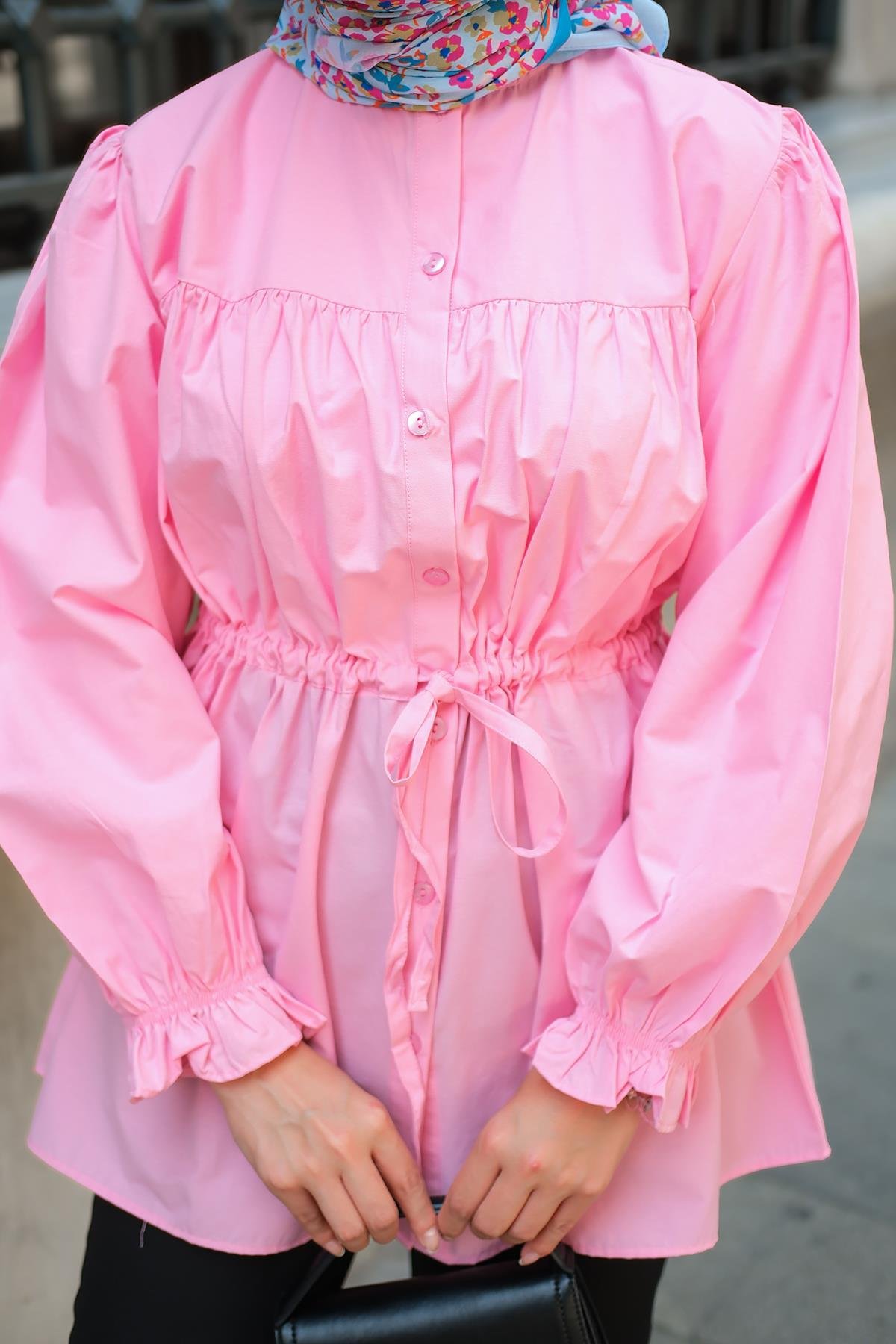 Robadan Büzgü Detaylı Balon Kol Gömlek Pembe