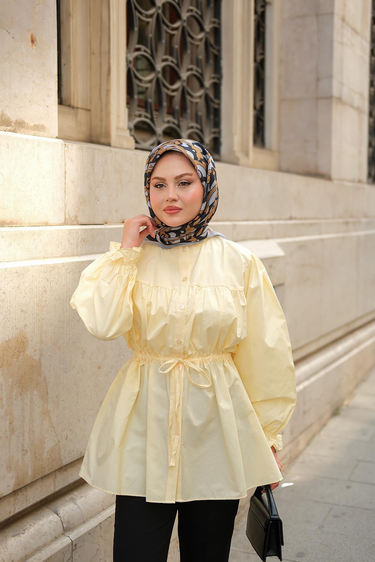 Robadan Büzgü Detaylı Balon Kol Gömlek Sarı