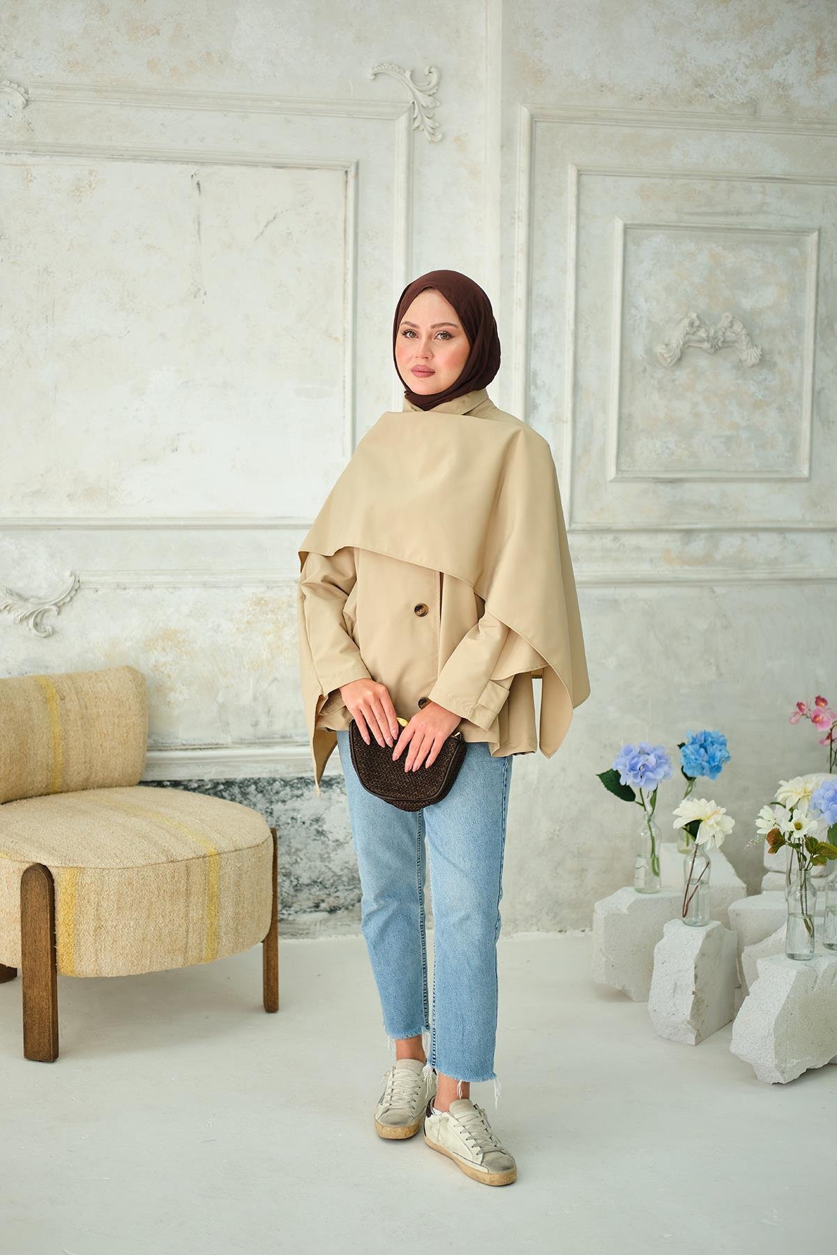 Şal Detay Kısa Trenç Bej