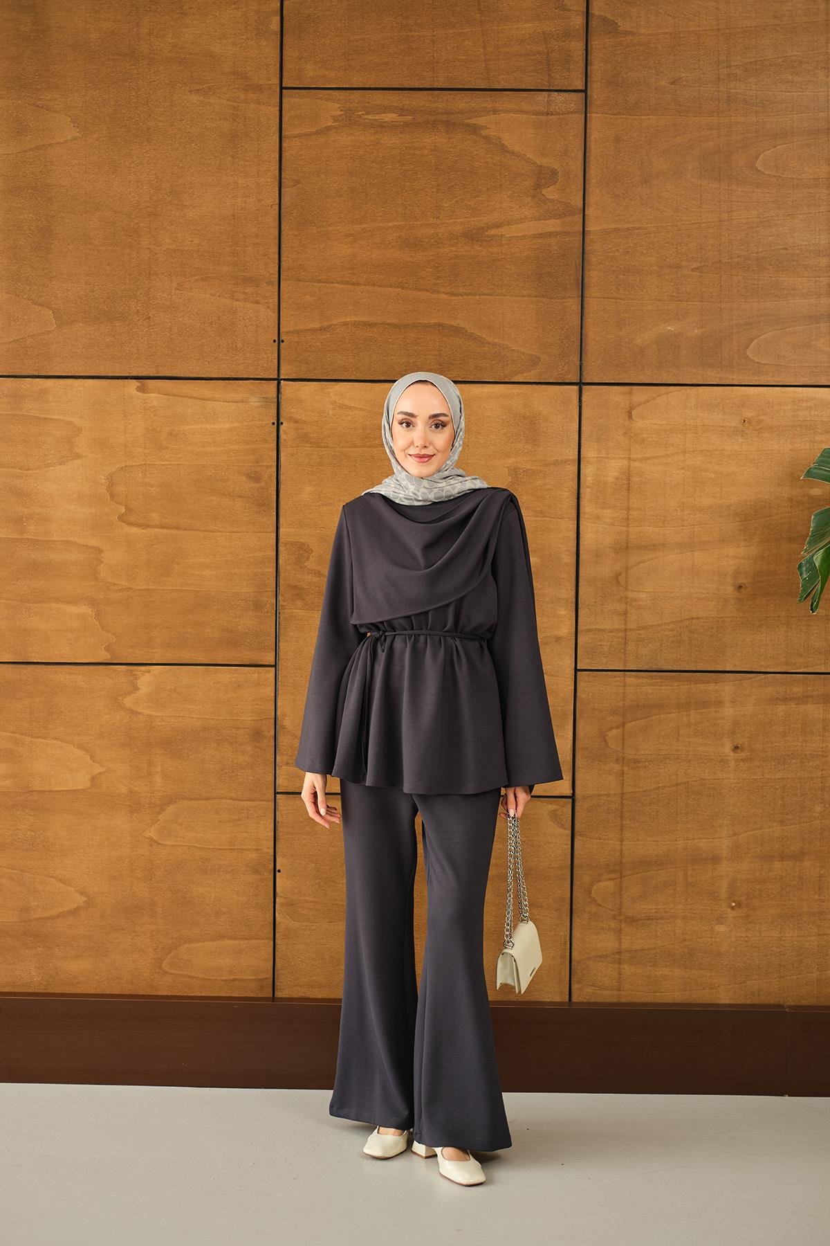 Şal Detay Takım Füme