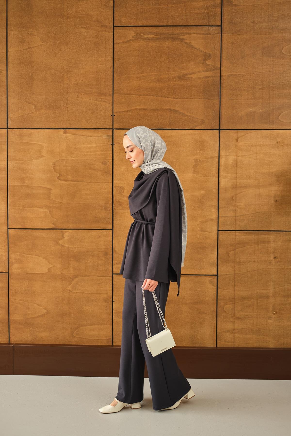 Şal Detay Takım Füme