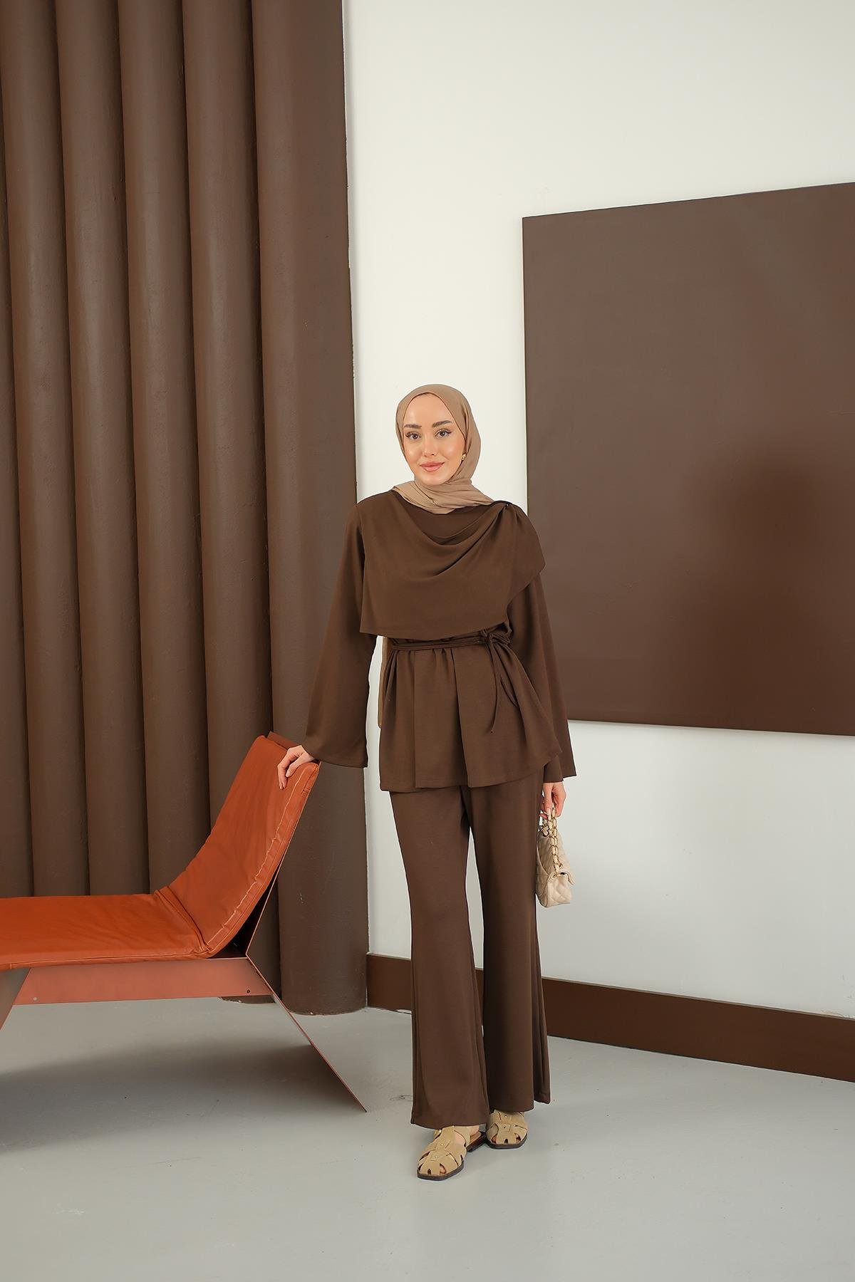 Şal Detay Takım Kahverengi