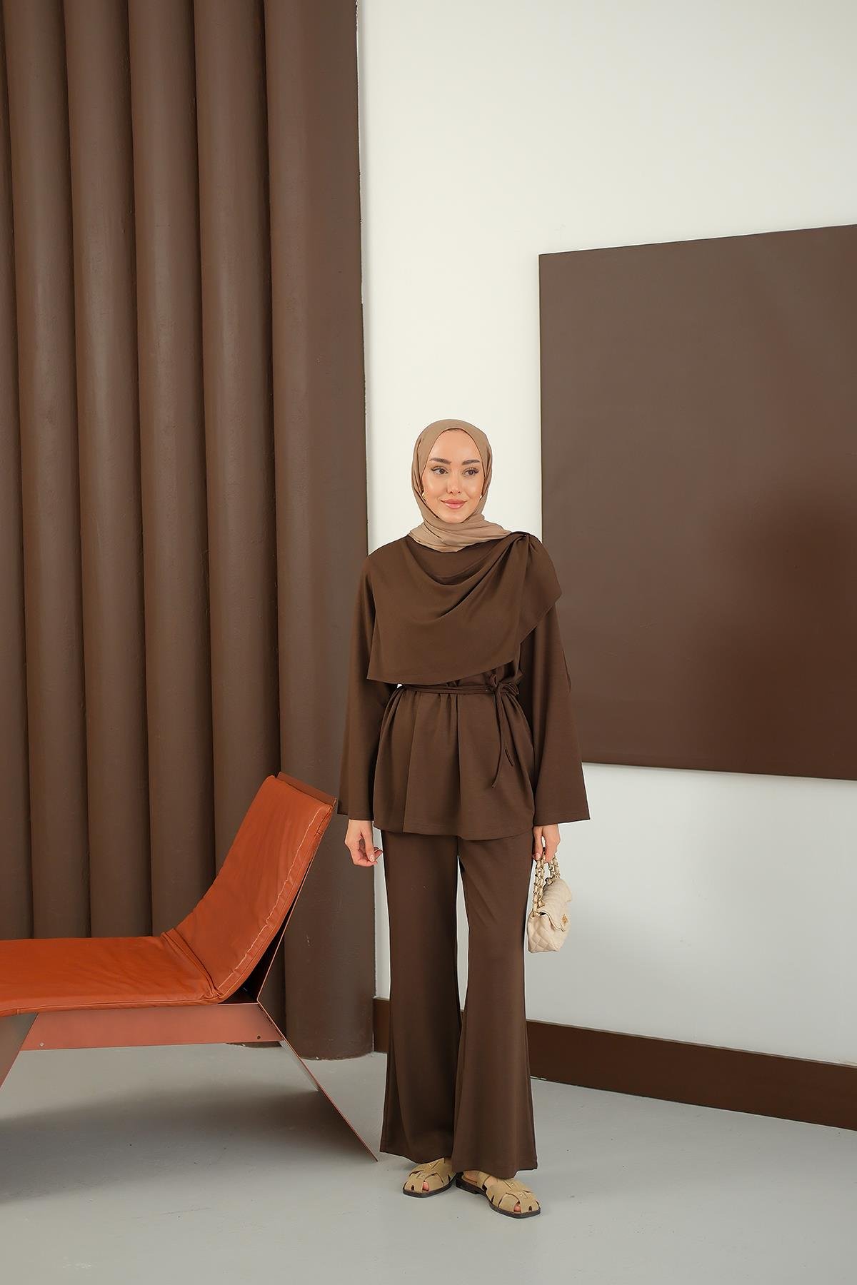 Şal Detay Takım Kahverengi