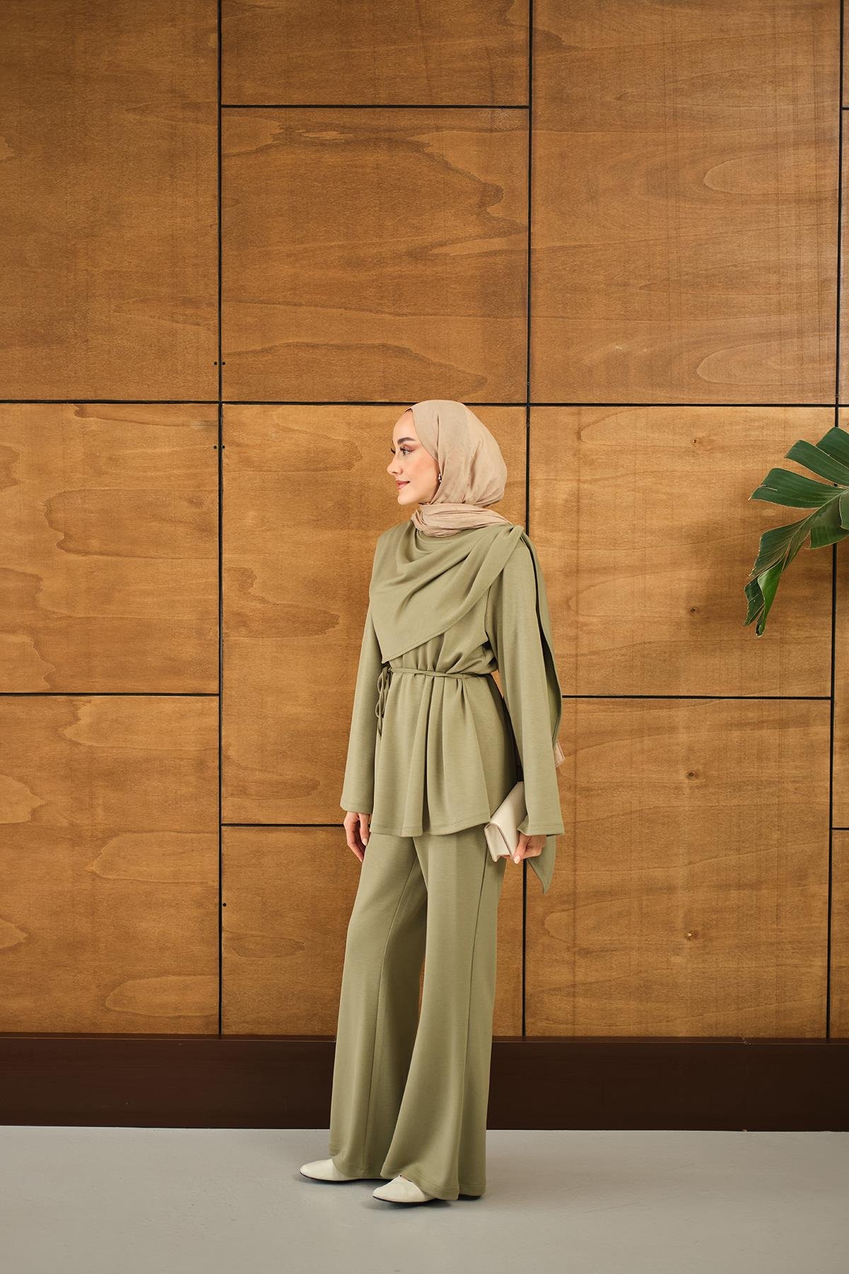 Şal Detay Takım Yeşil