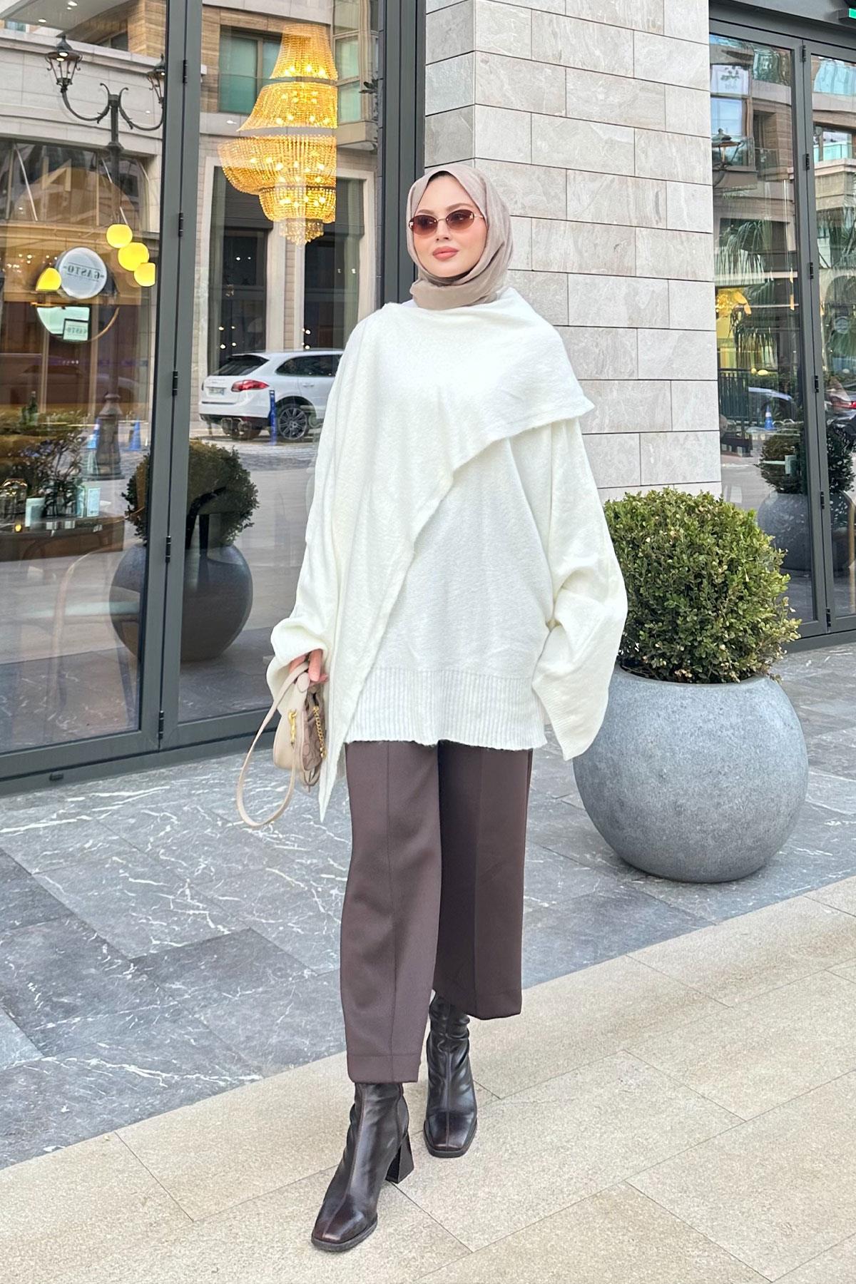 Şal Detaylı Kazak Beyaz