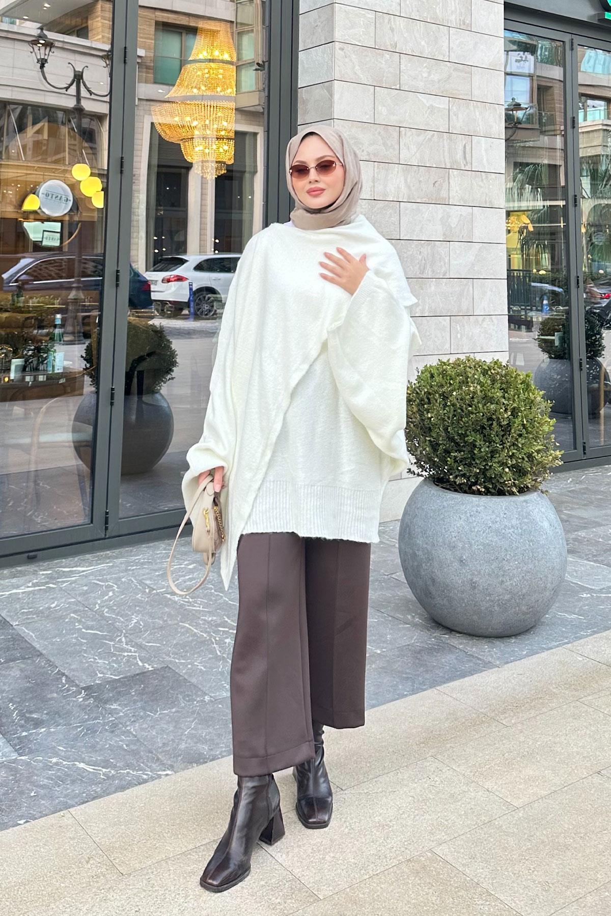 Şal Detaylı Kazak Beyaz