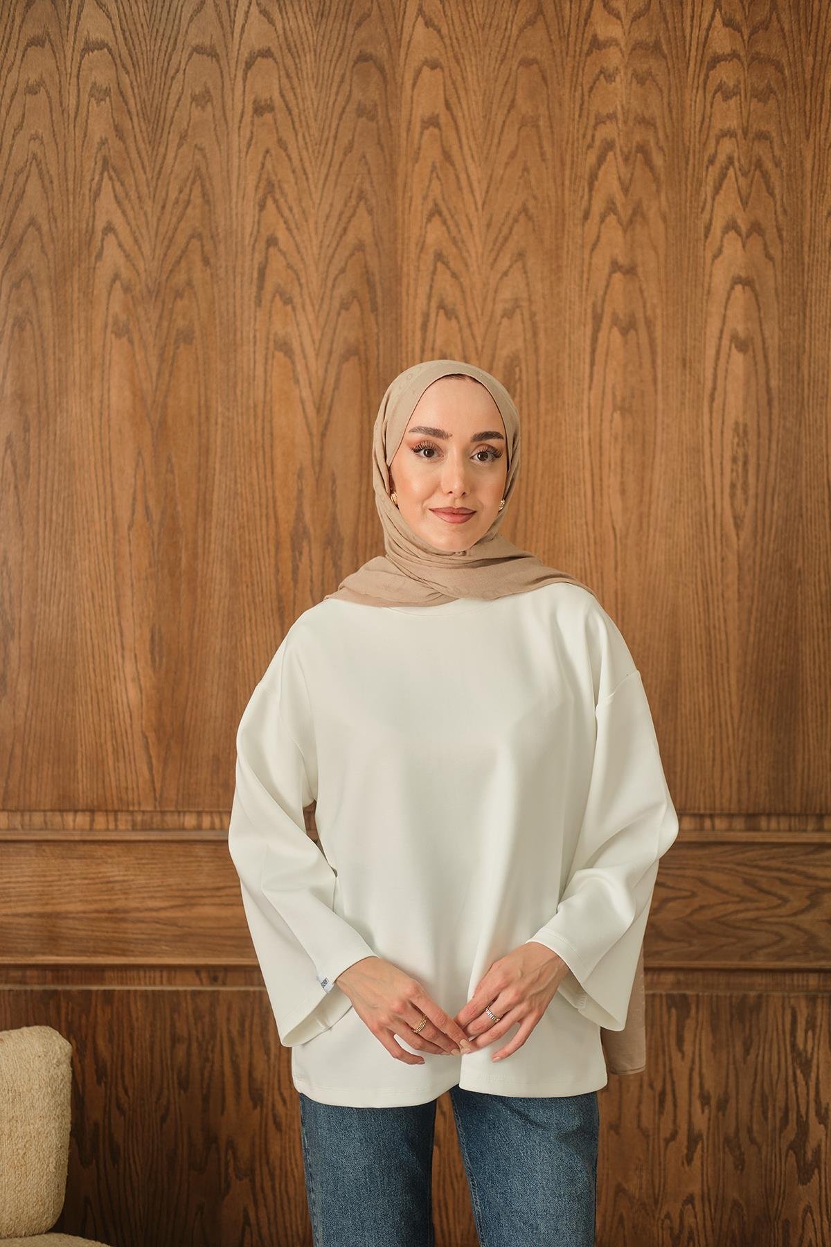 Salaş Düz Body Beyaz