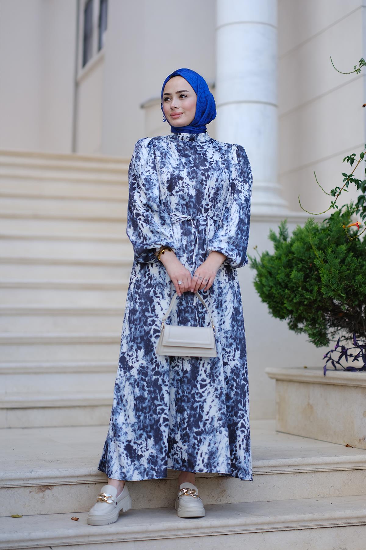 Saten Leopar Desen Bel Bağlamalı Elbise Mavi