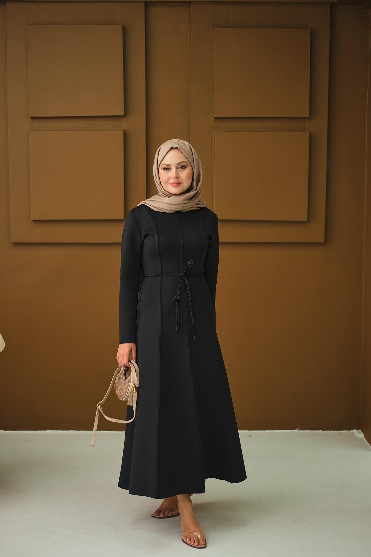 Scuba Puf Detay Elbise Siyah