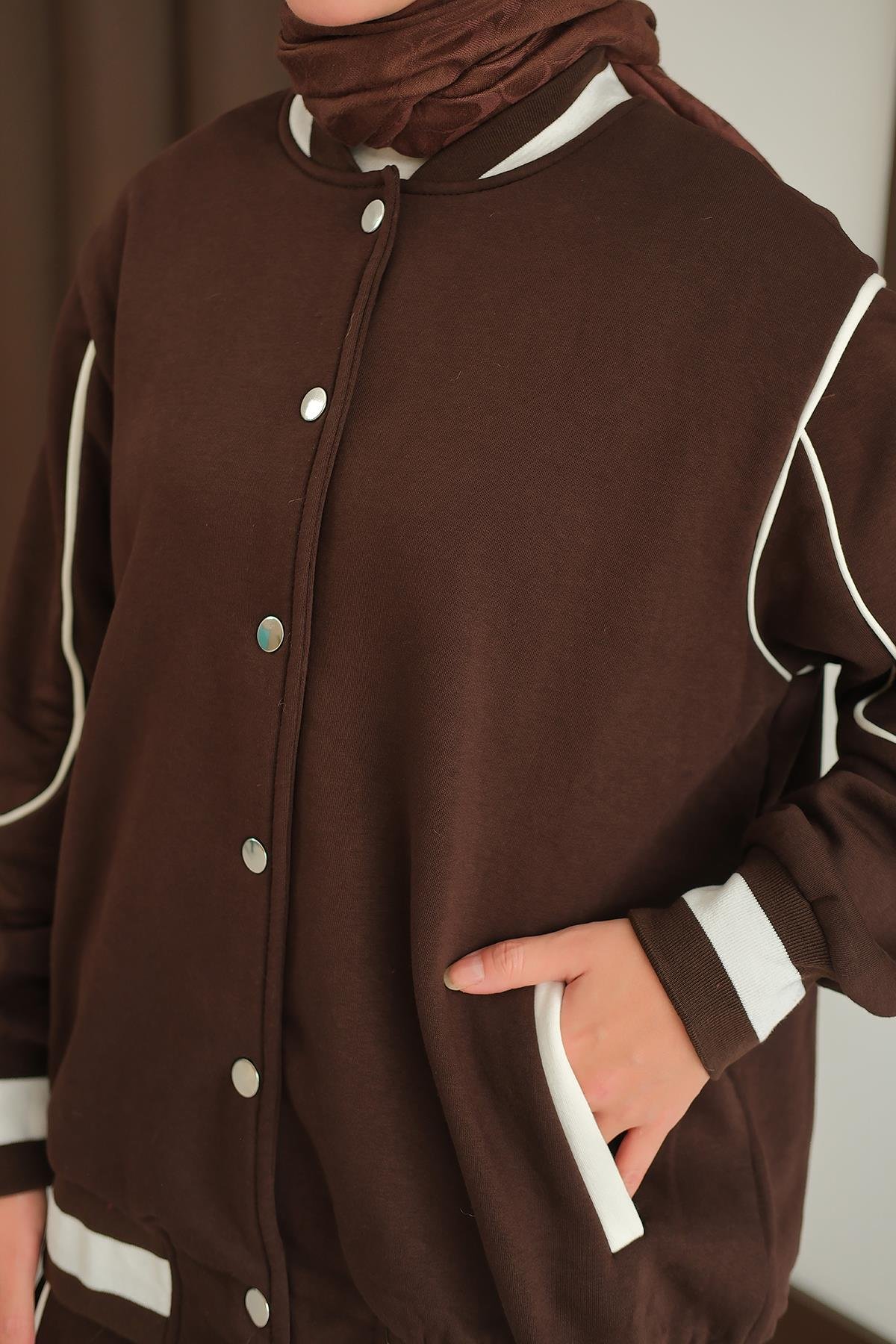 Şerit Detay Takım Kahverengi