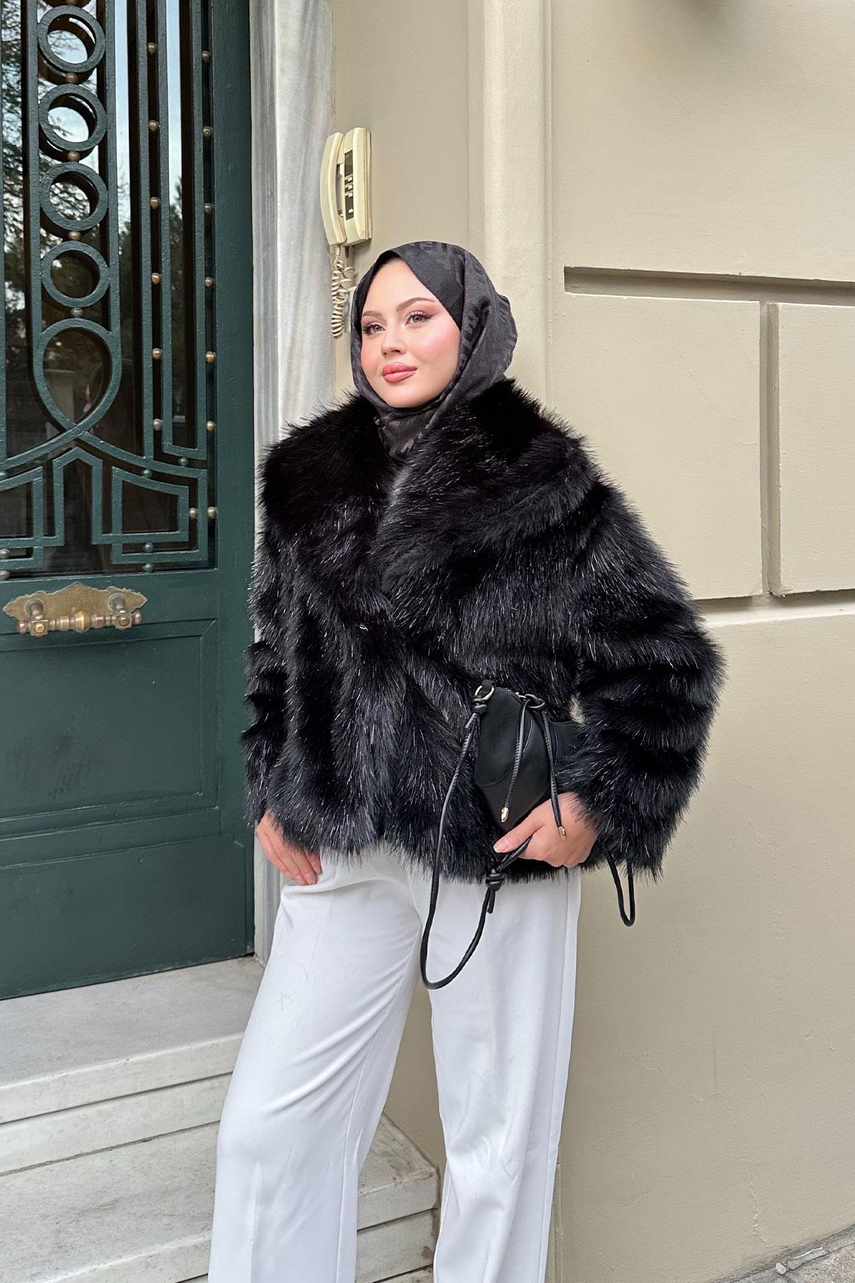 Sim Detay Kemerli Kaban Siyah