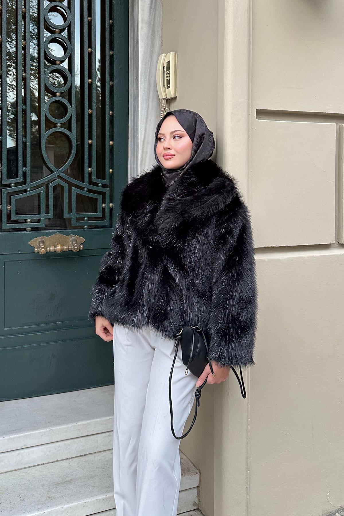 Sim Detay Kemerli Kaban Siyah