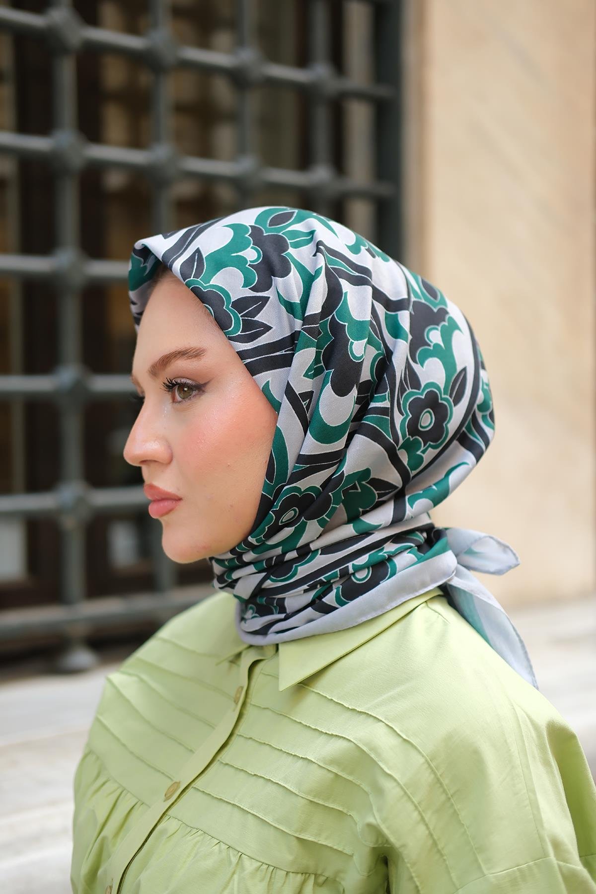 Soft Eşarp  Zümrüt Yeşil