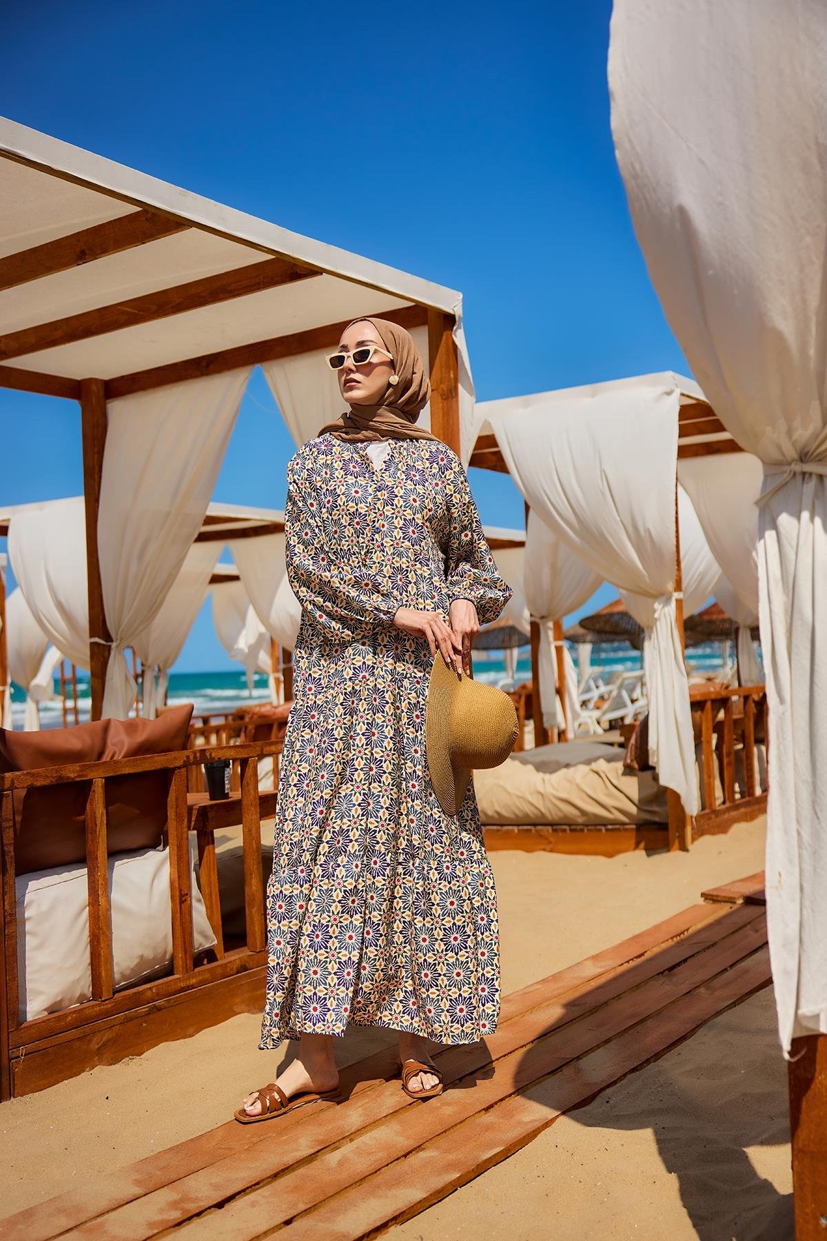 Stilize Çiçek Desenli Elbise Lacivert