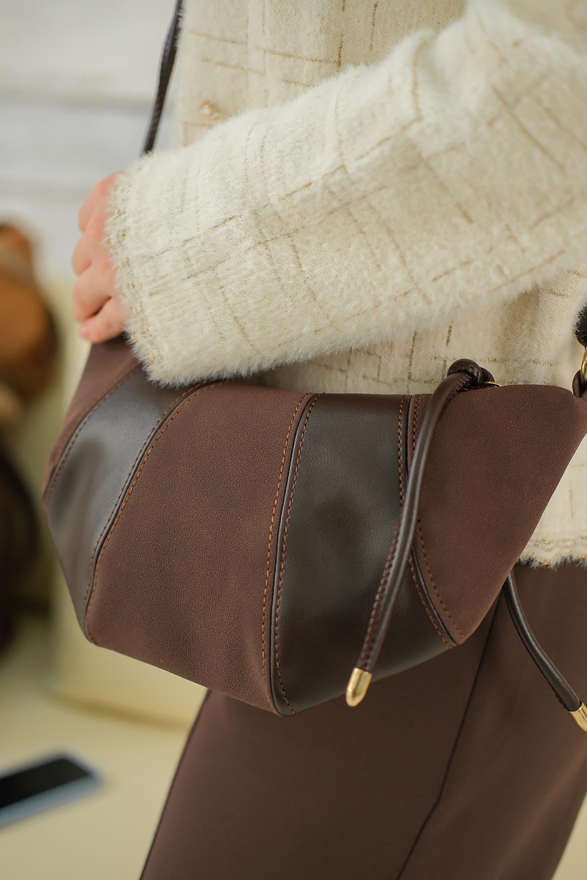 Süet Detay Çanta Kahverengi